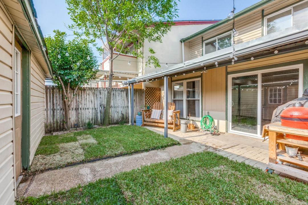 4120 Towngate Boulevard