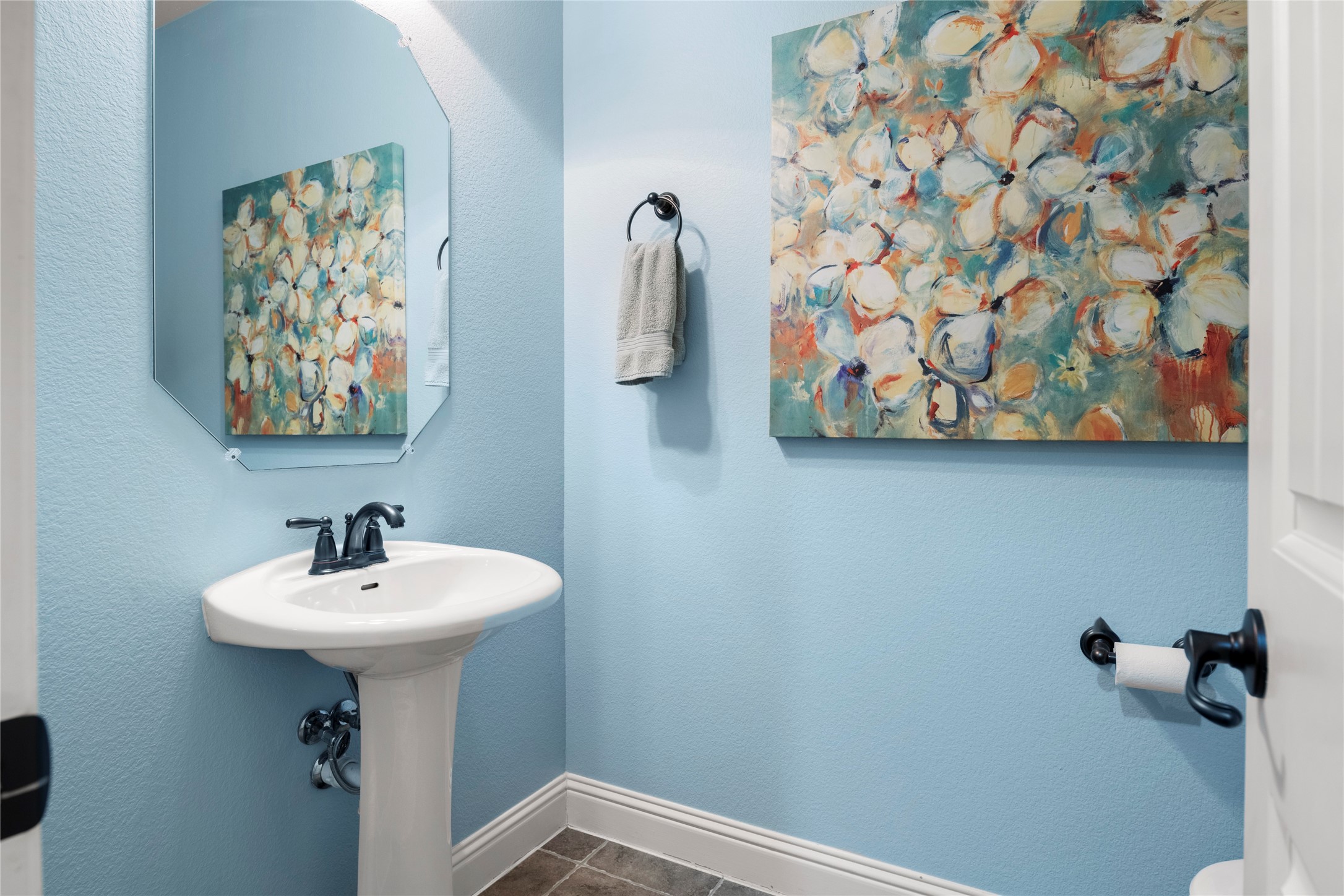 805 Deer Ridge Trail