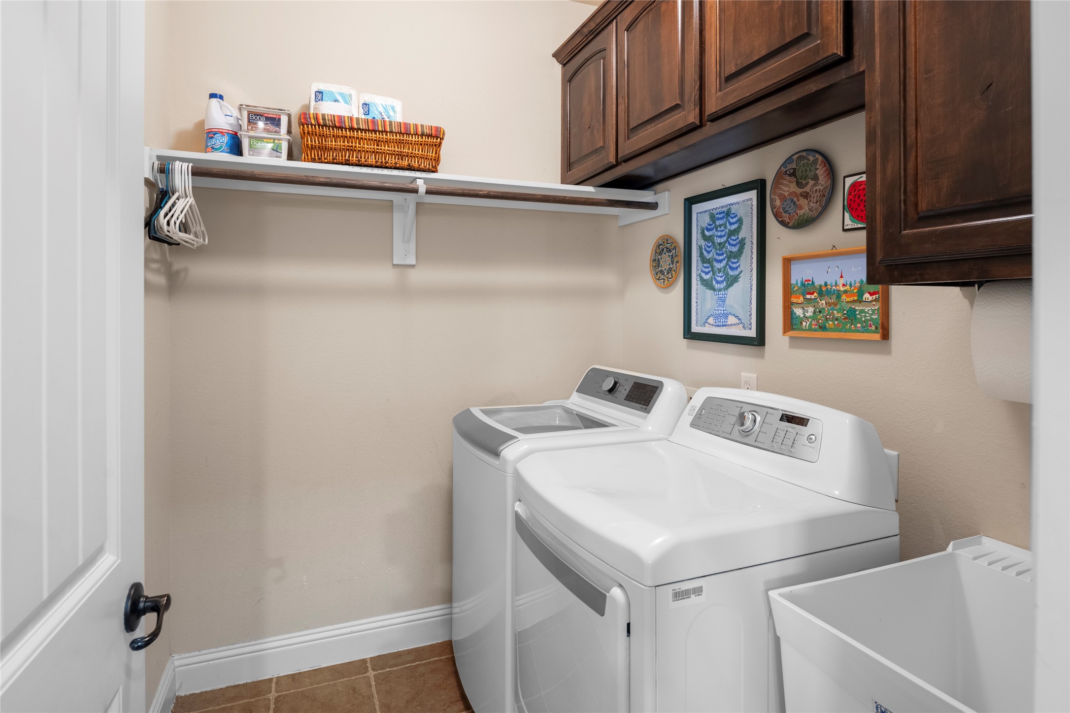 805 Deer Ridge Trail