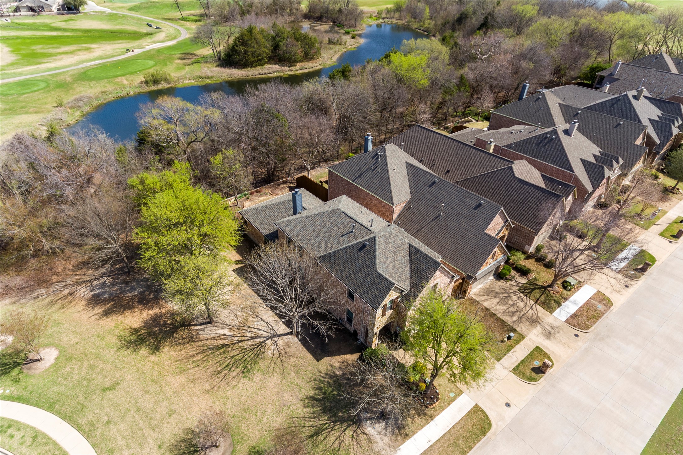 805 Deer Ridge Trail