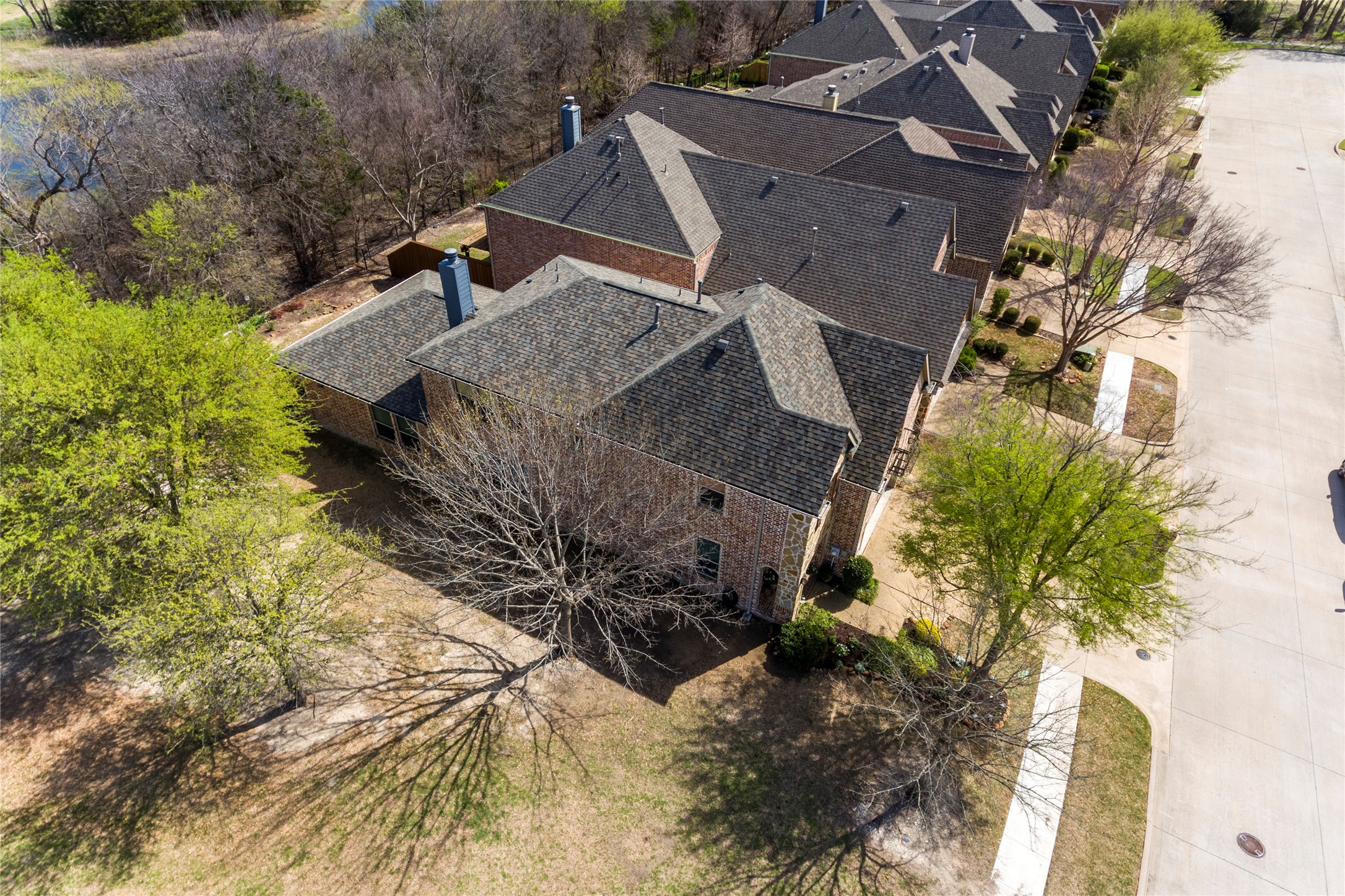 805 Deer Ridge Trail