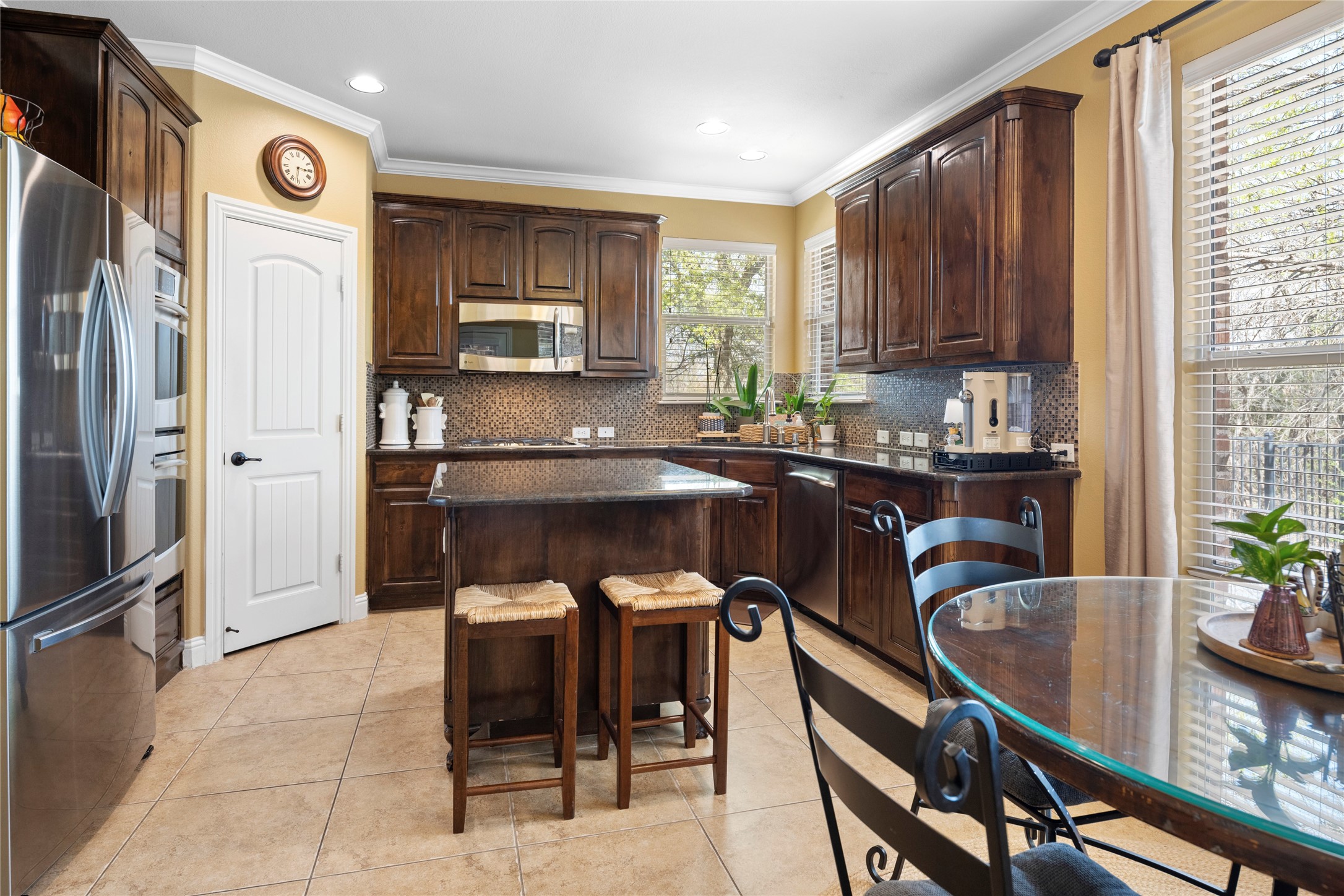 805 Deer Ridge Trail