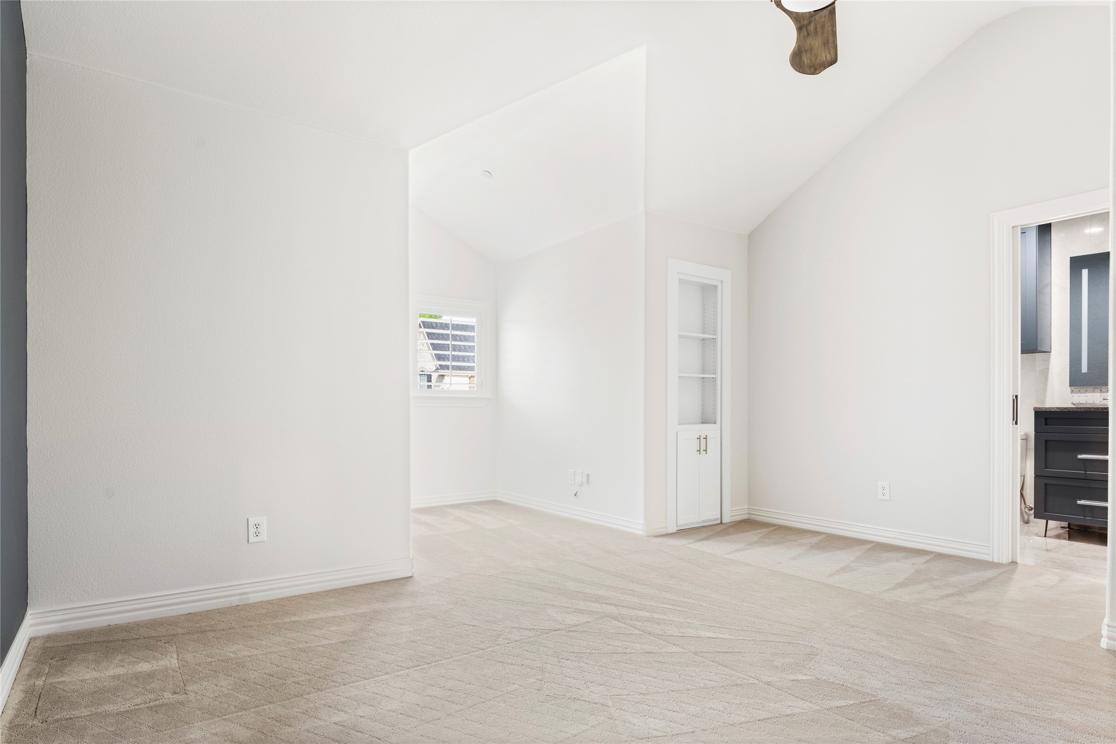 5635 Cecina Drive