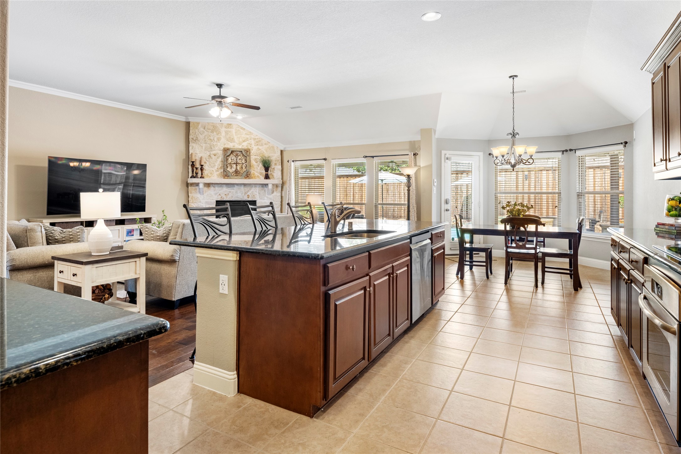 9748 Crown Ridge Drive