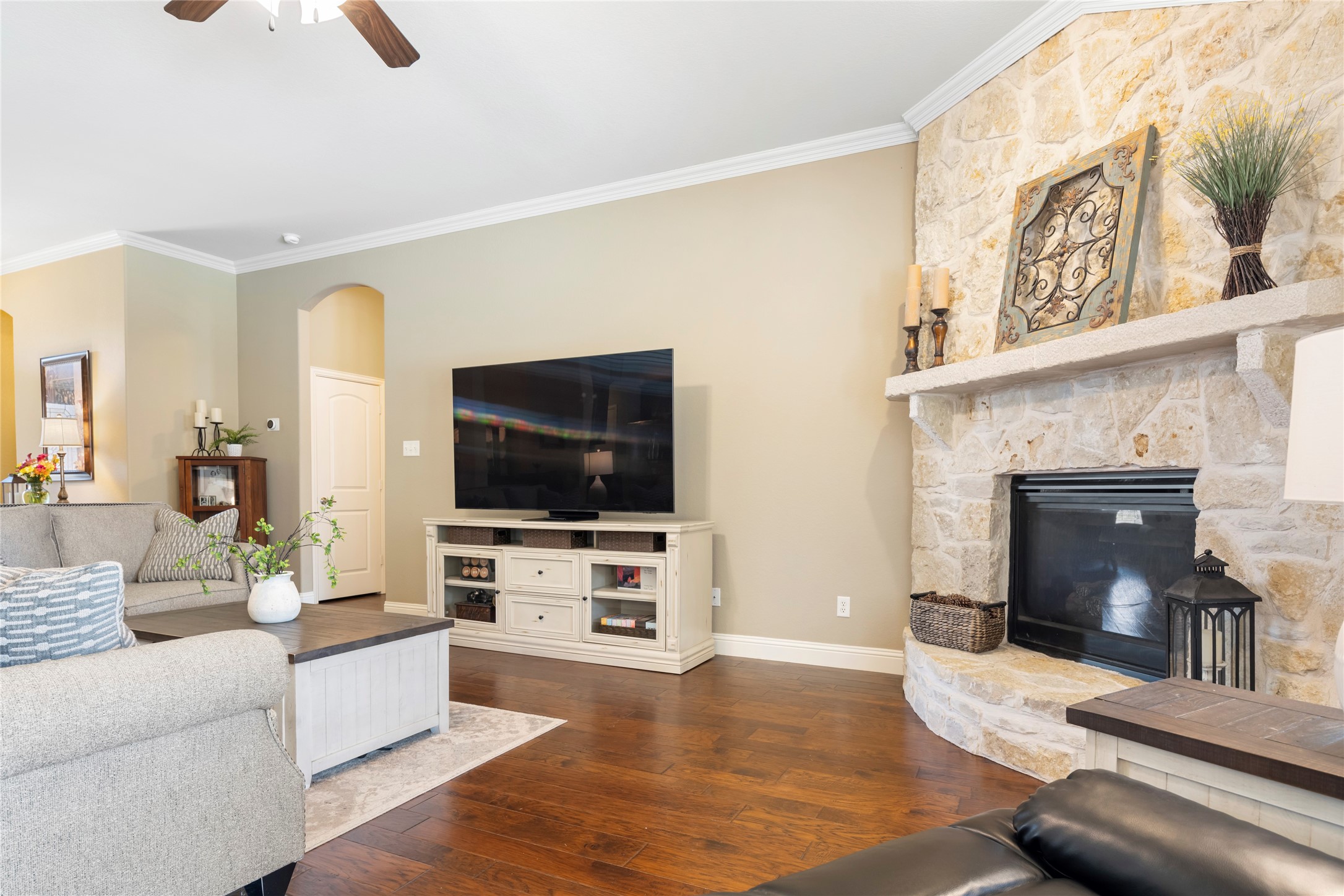 9748 Crown Ridge Drive