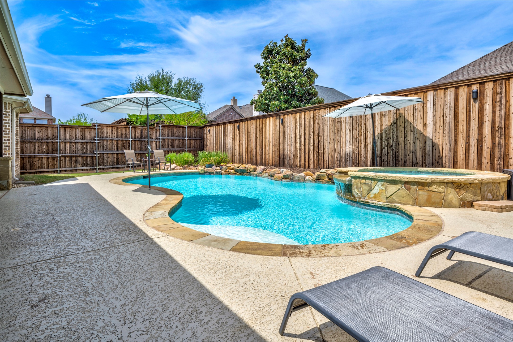 9748 Crown Ridge Drive