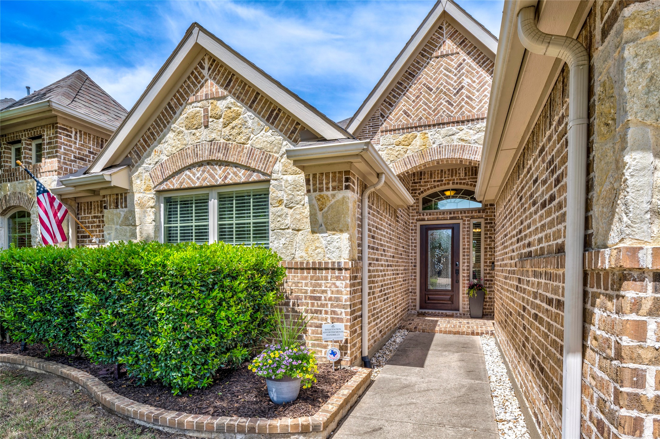 9748 Crown Ridge Drive