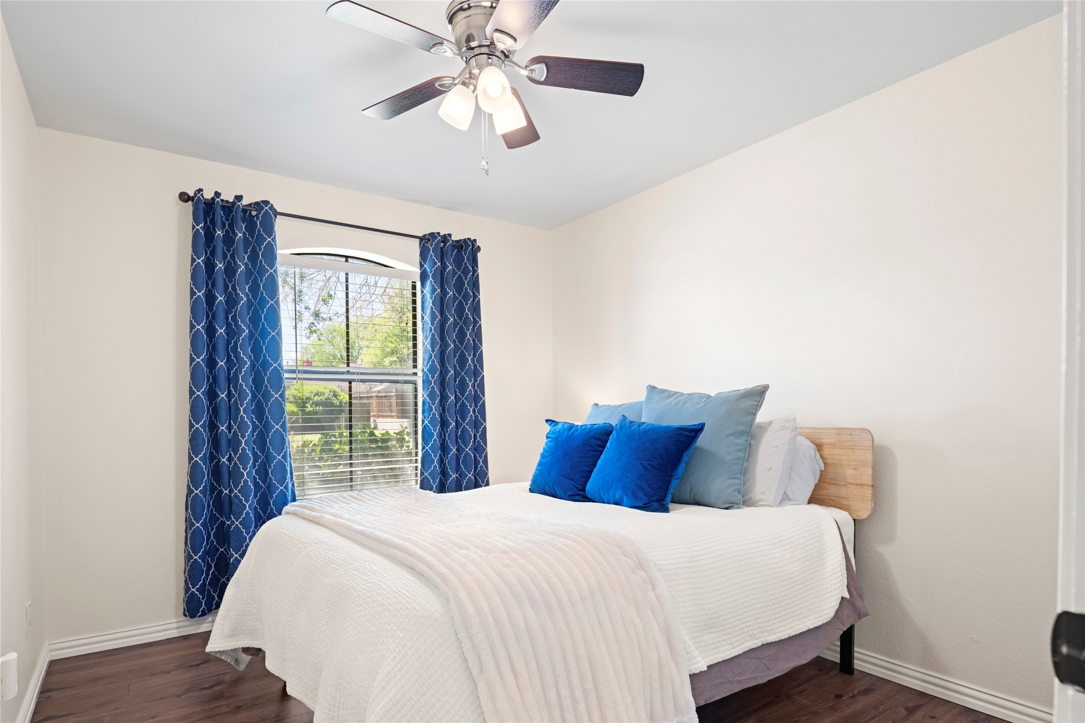 4306 Harvest Hill Road