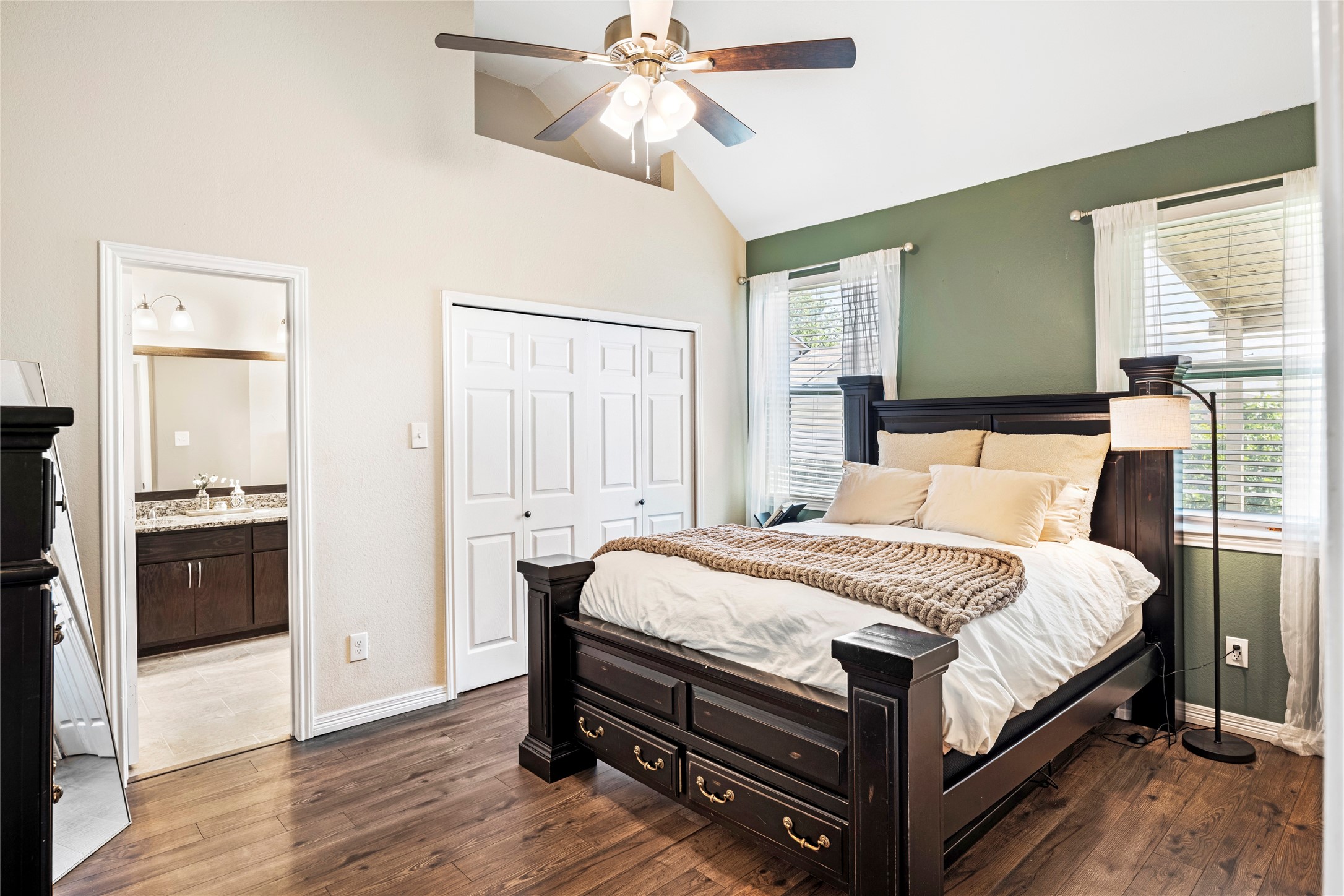 4306 Harvest Hill Road