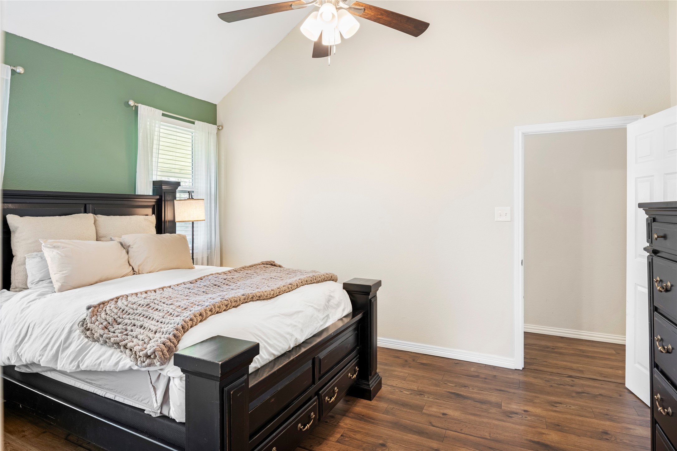 4306 Harvest Hill Road