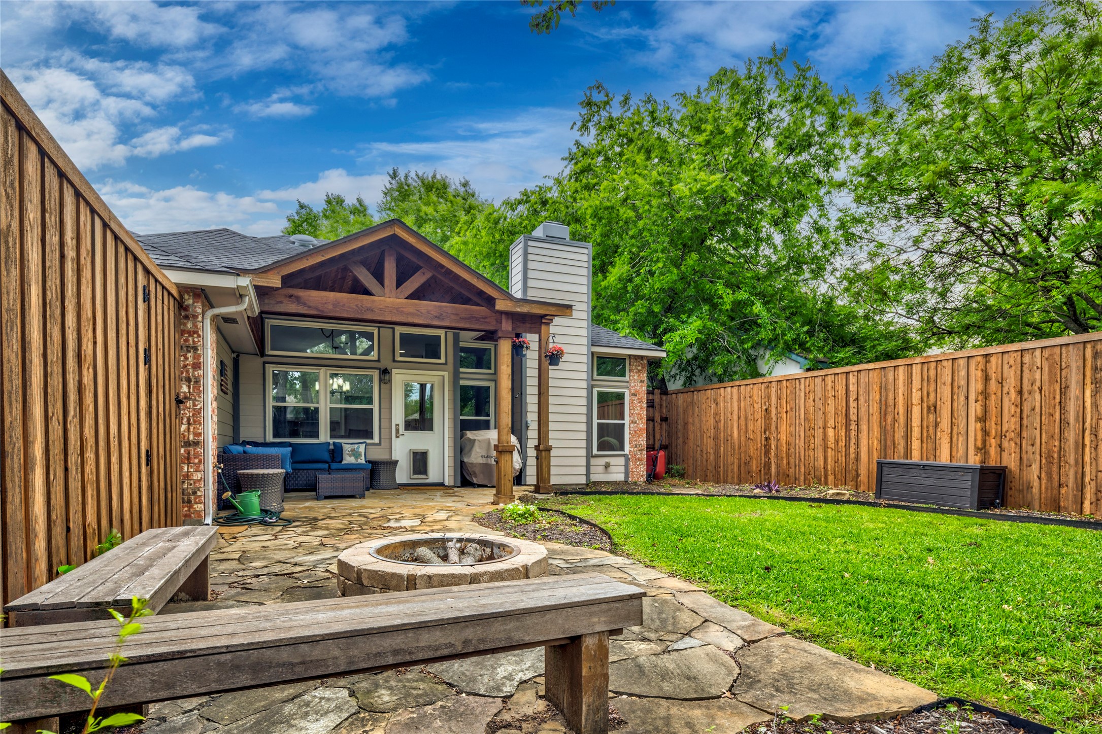 4427 San Fernando Lane