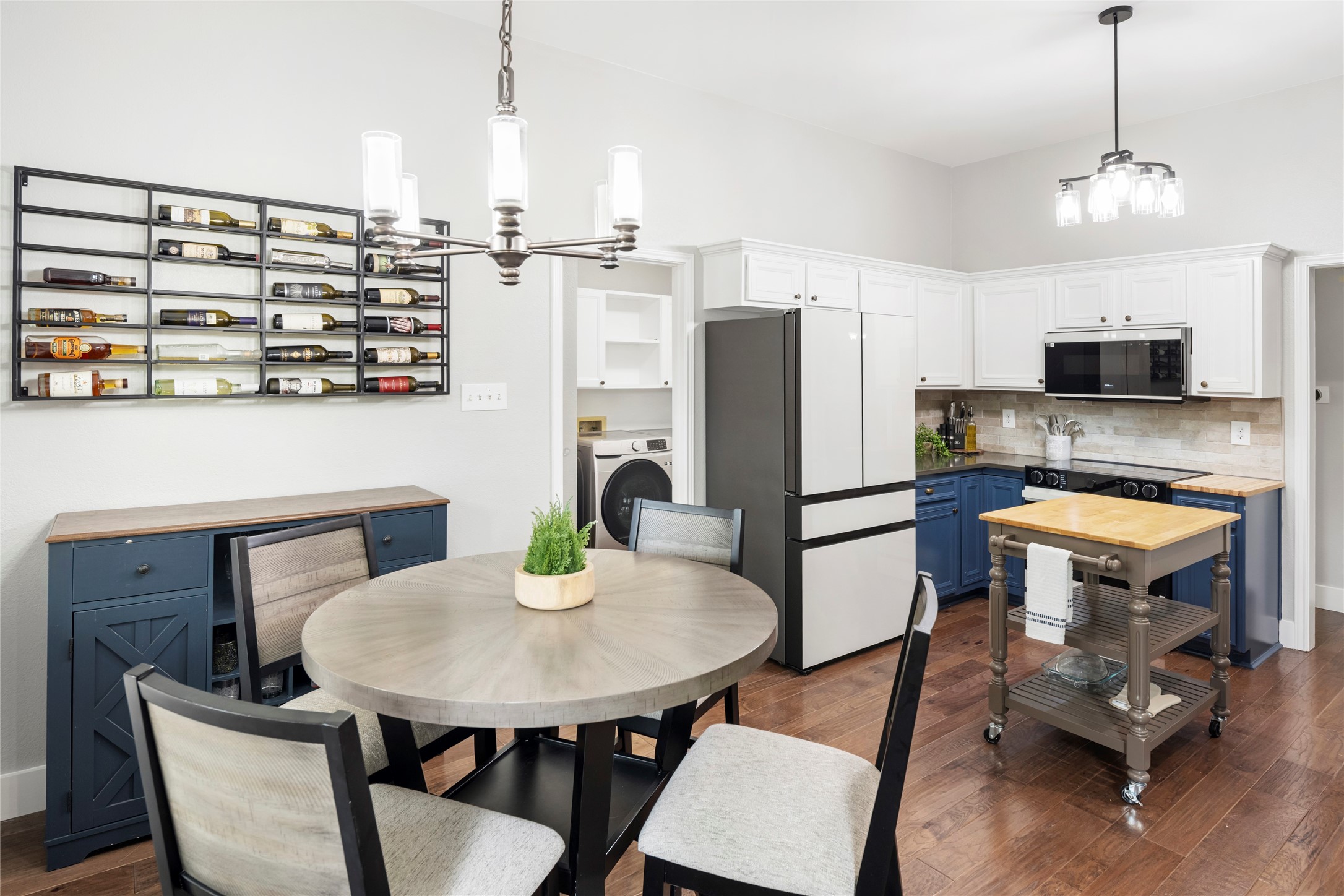4427 San Fernando Lane