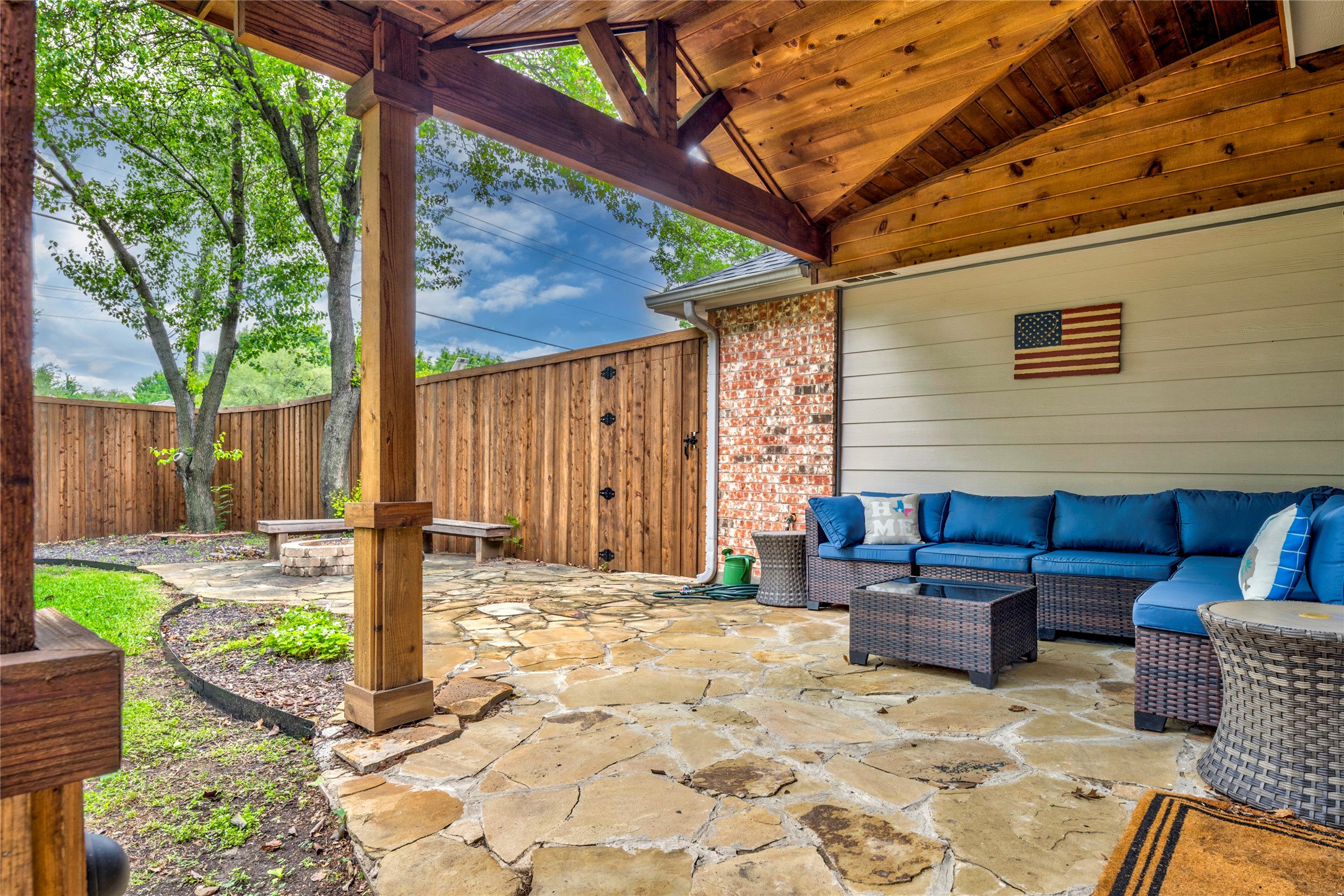 4427 San Fernando Lane