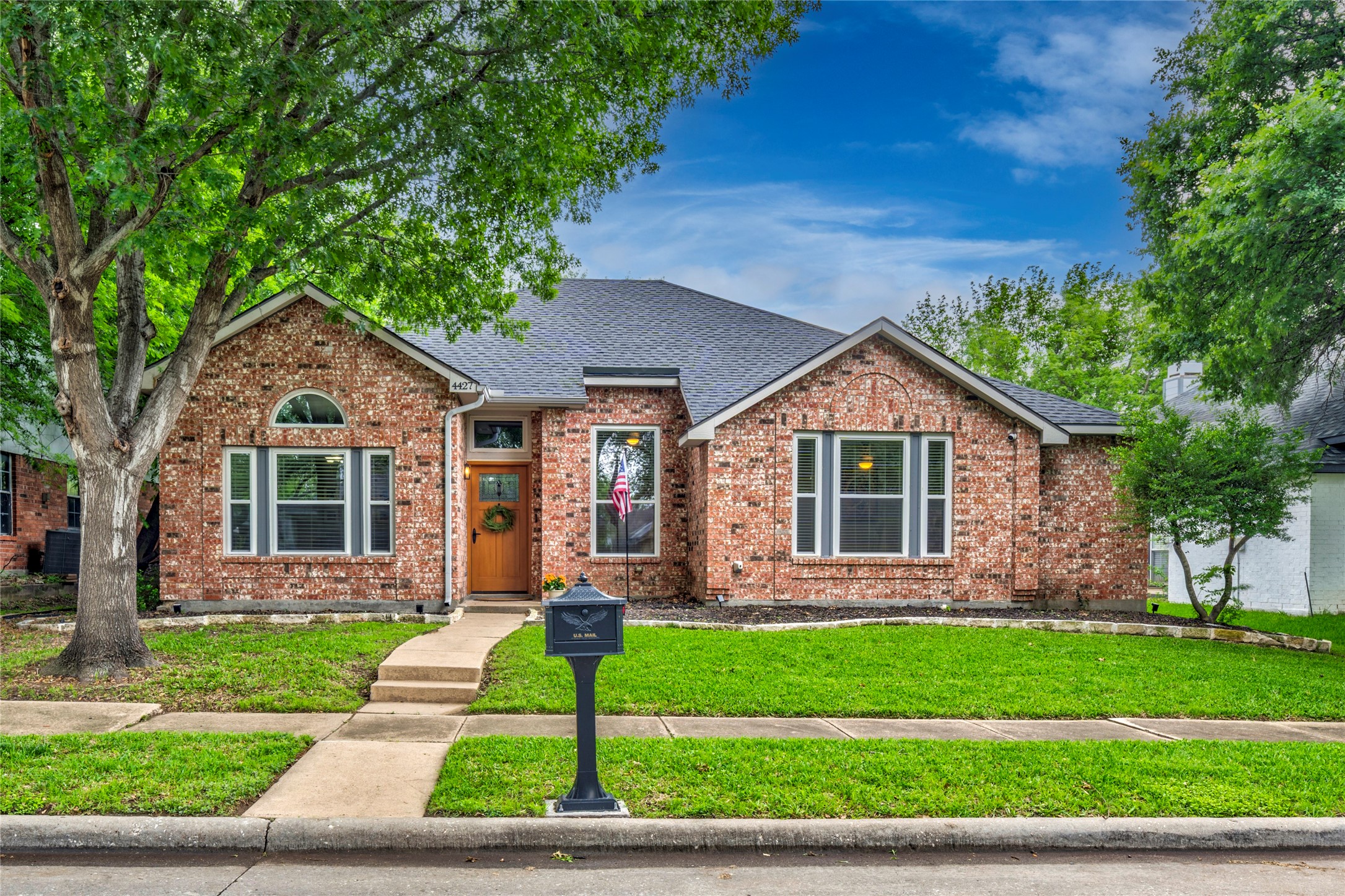 4427 San Fernando Lane