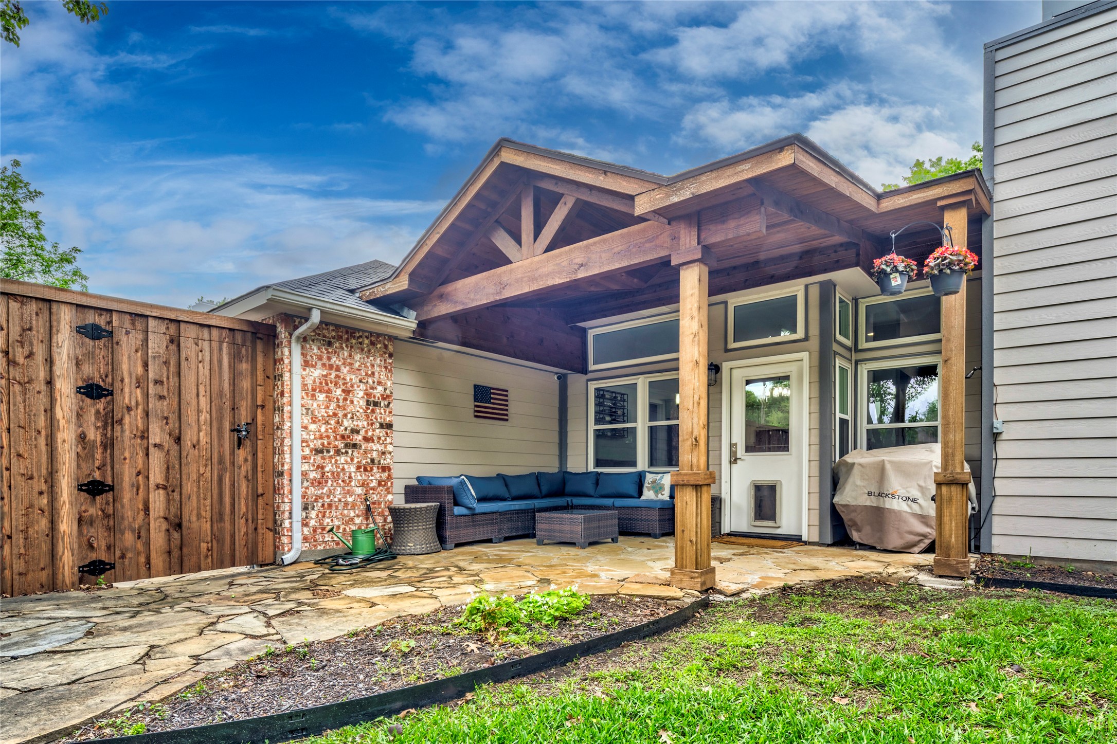 4427 San Fernando Lane
