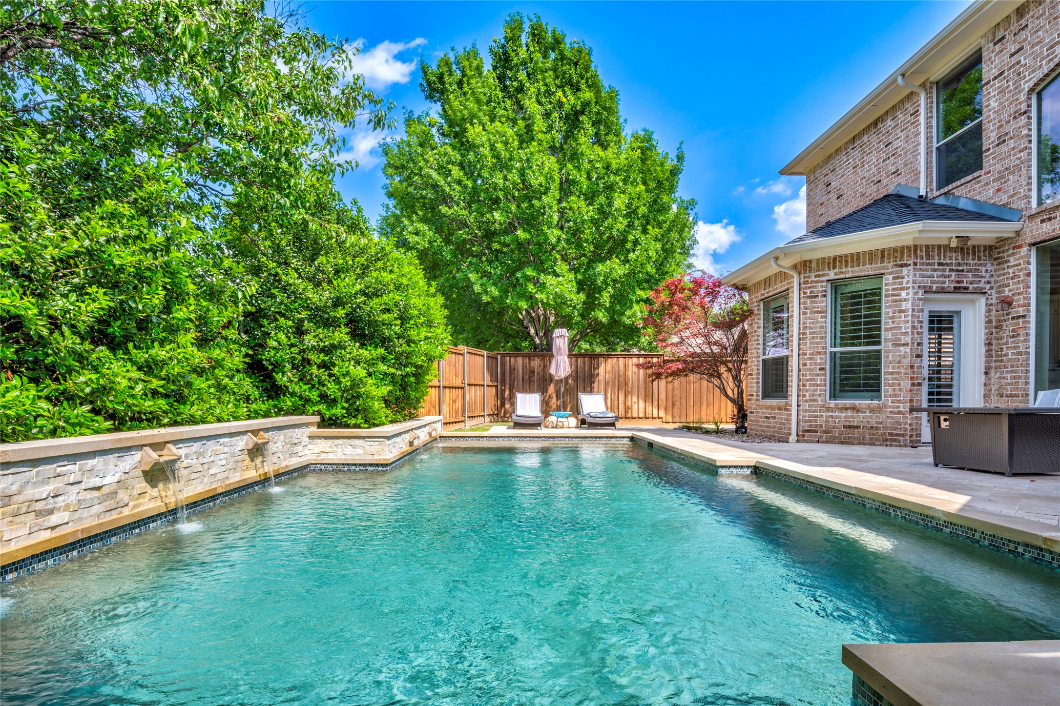 5214 Shoshone Drive