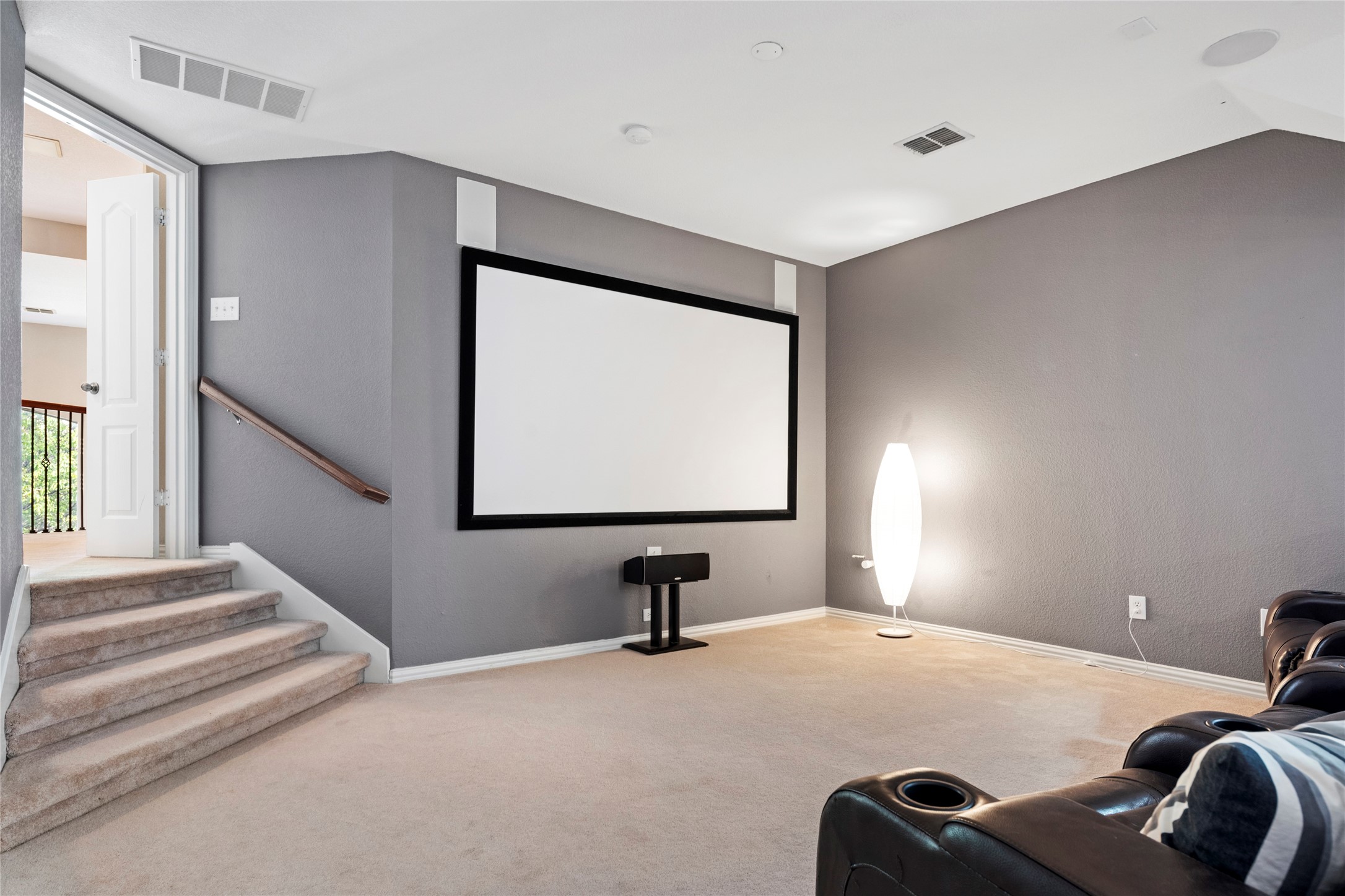 5214 Shoshone Drive