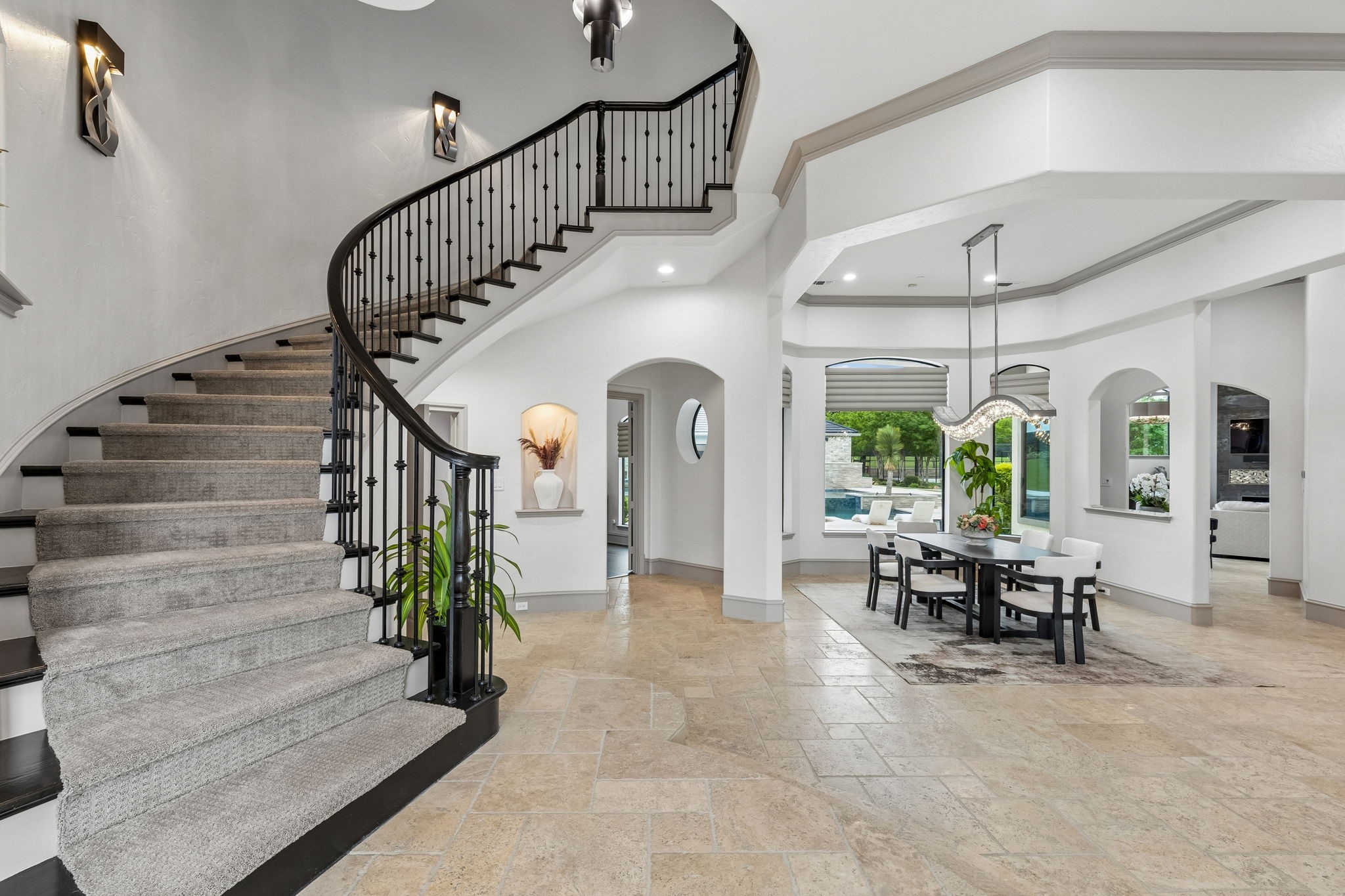 1091 Broadmoor Lane