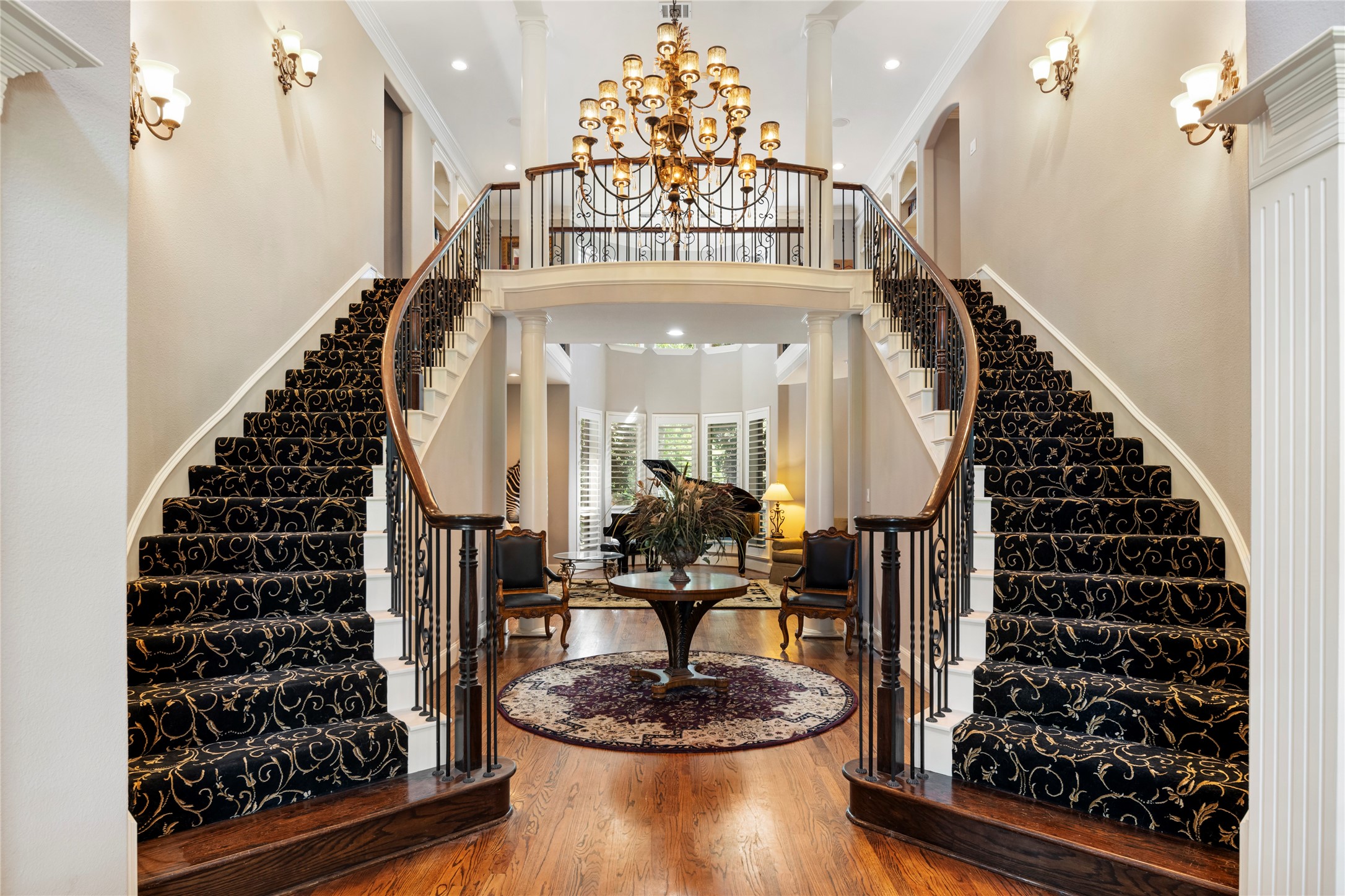 3905 Rothschild Drive