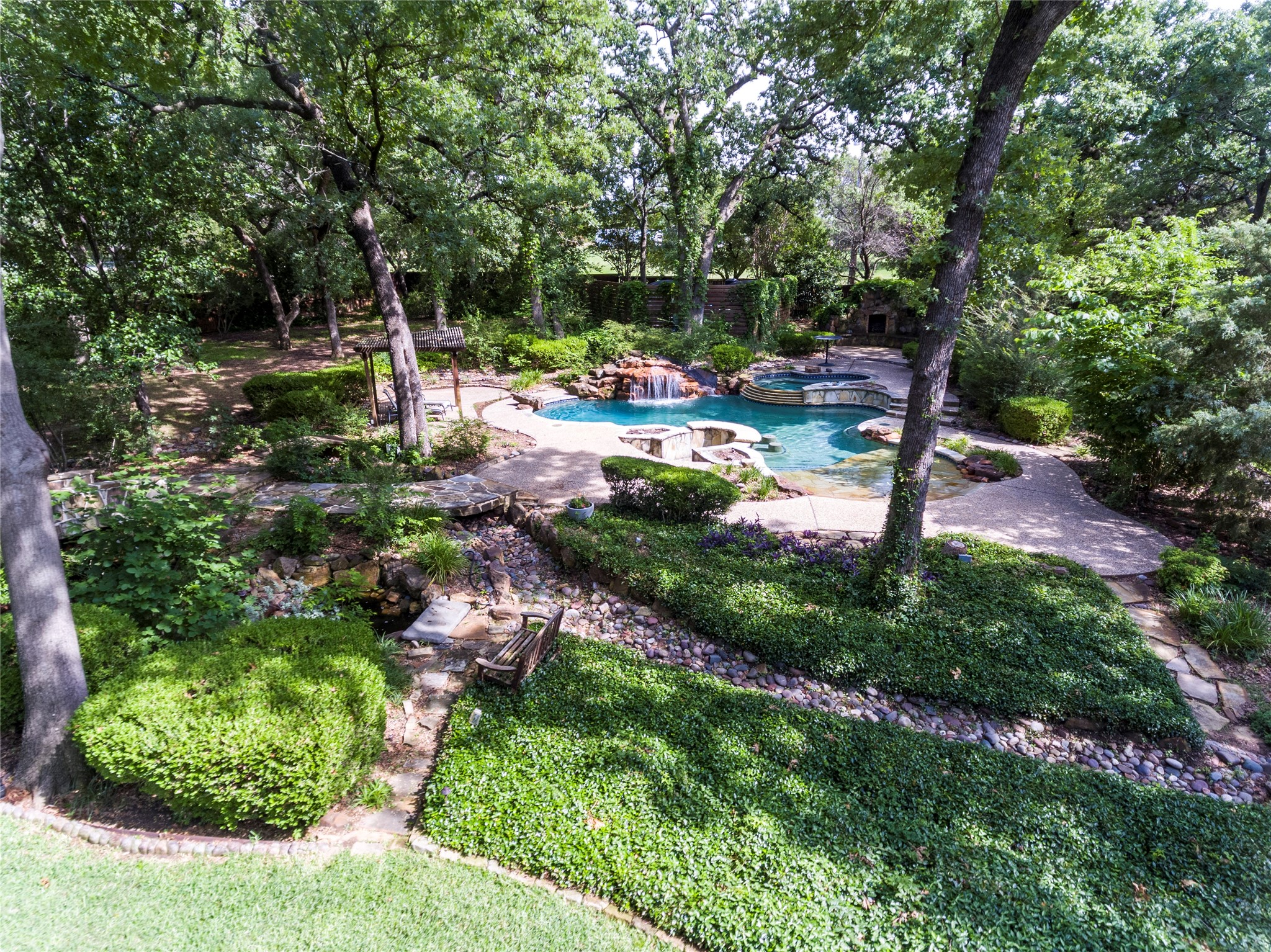 3905 Rothschild Drive