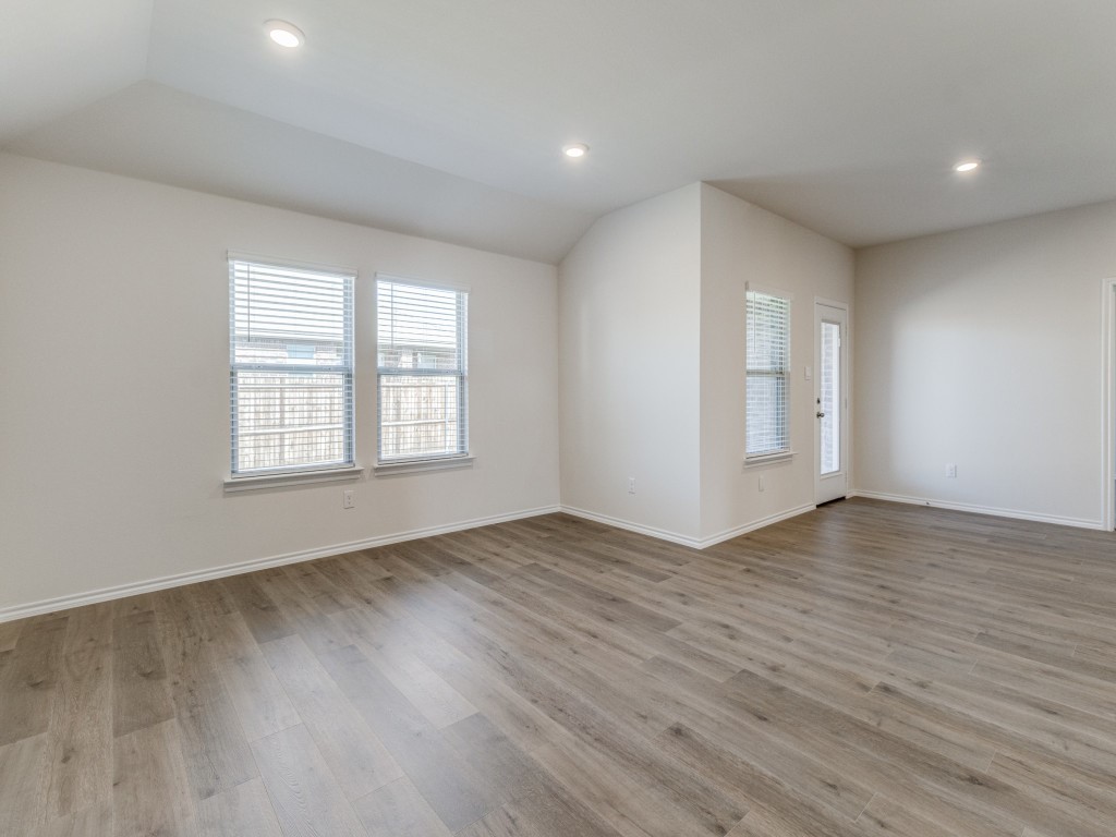 2921 Jasmine Drive