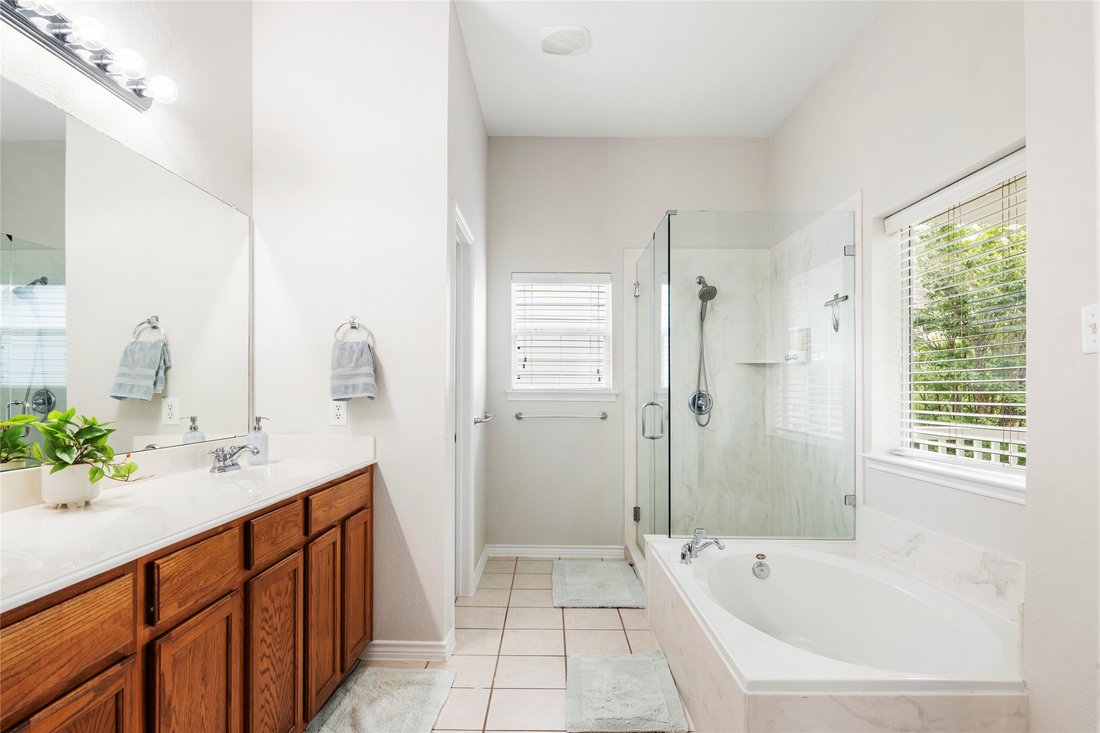 1241 Chattahoochee Drive