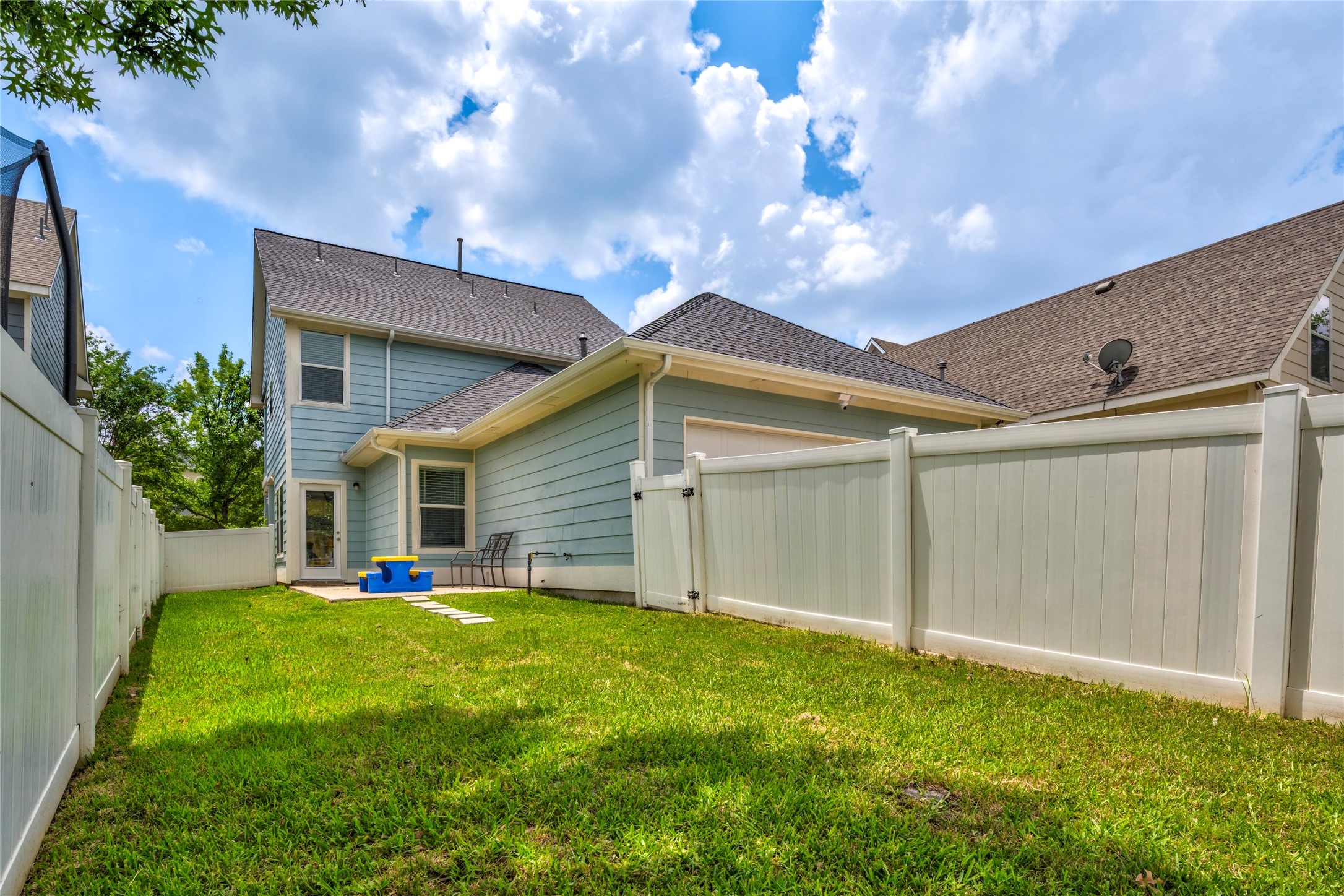 1241 Chattahoochee Drive