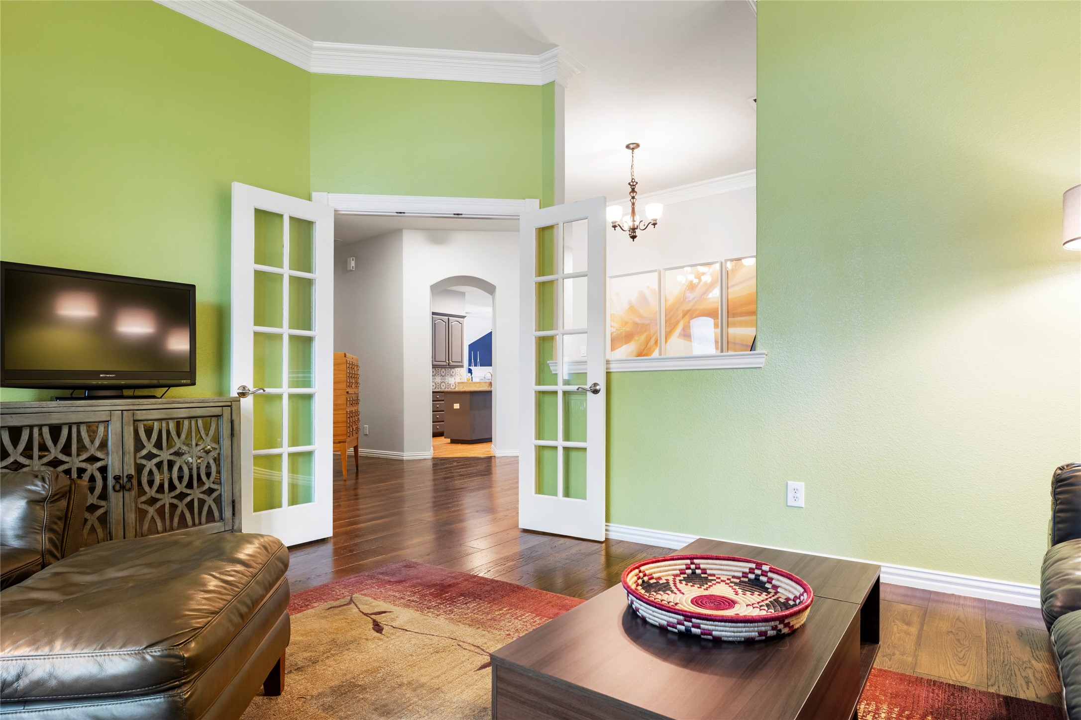5570 Midnight Moon Drive