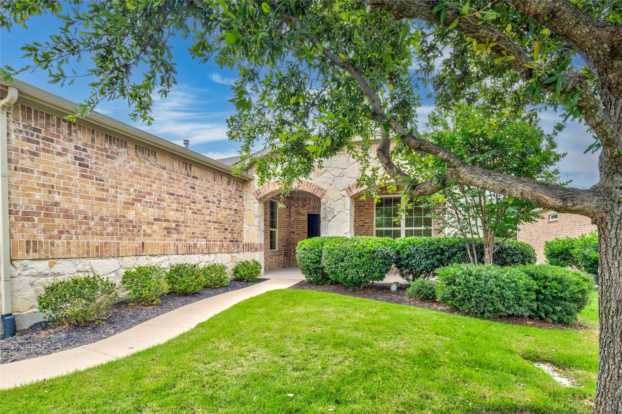 6838 Deacon Drive