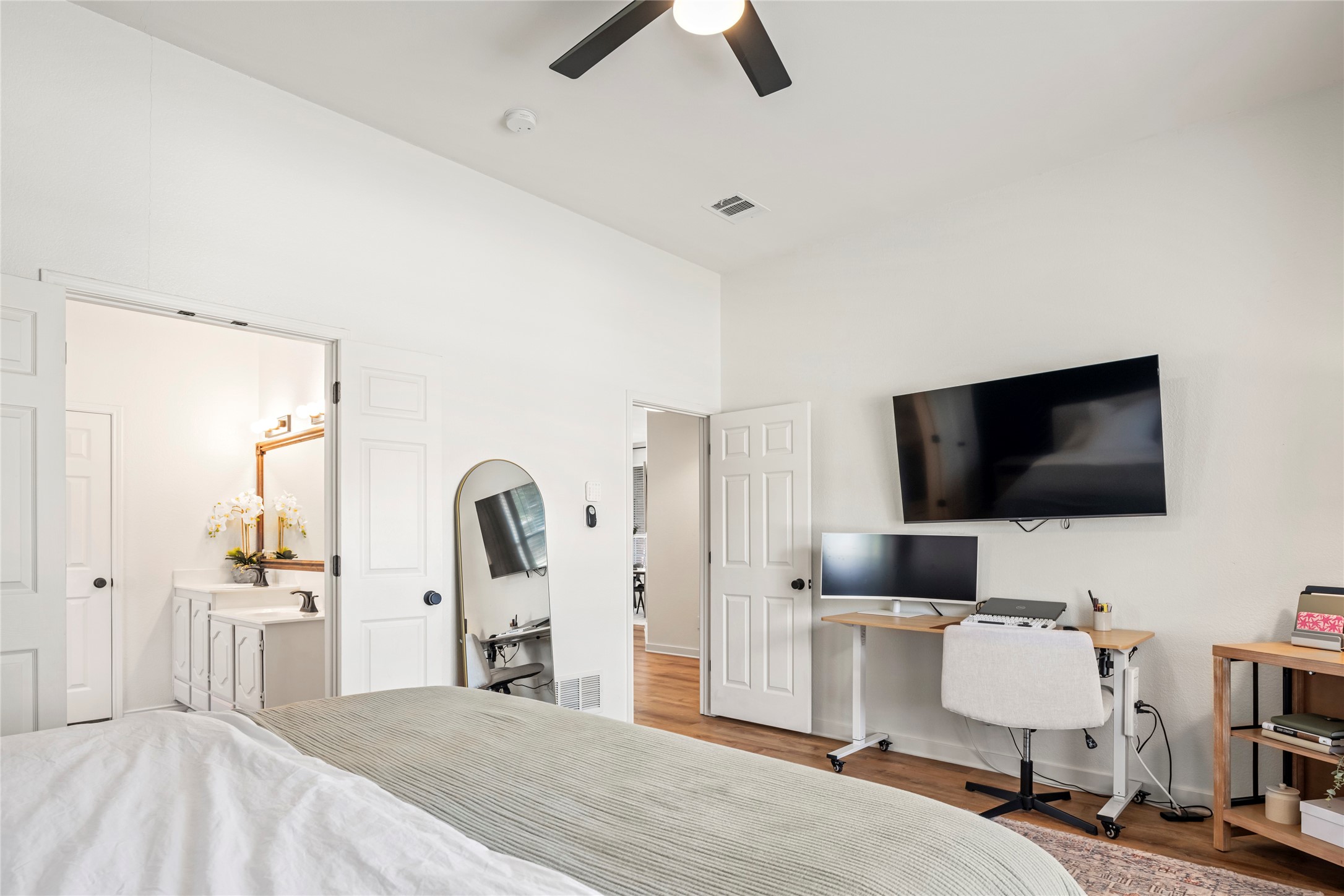 4912 Baton Rouge Boulevard