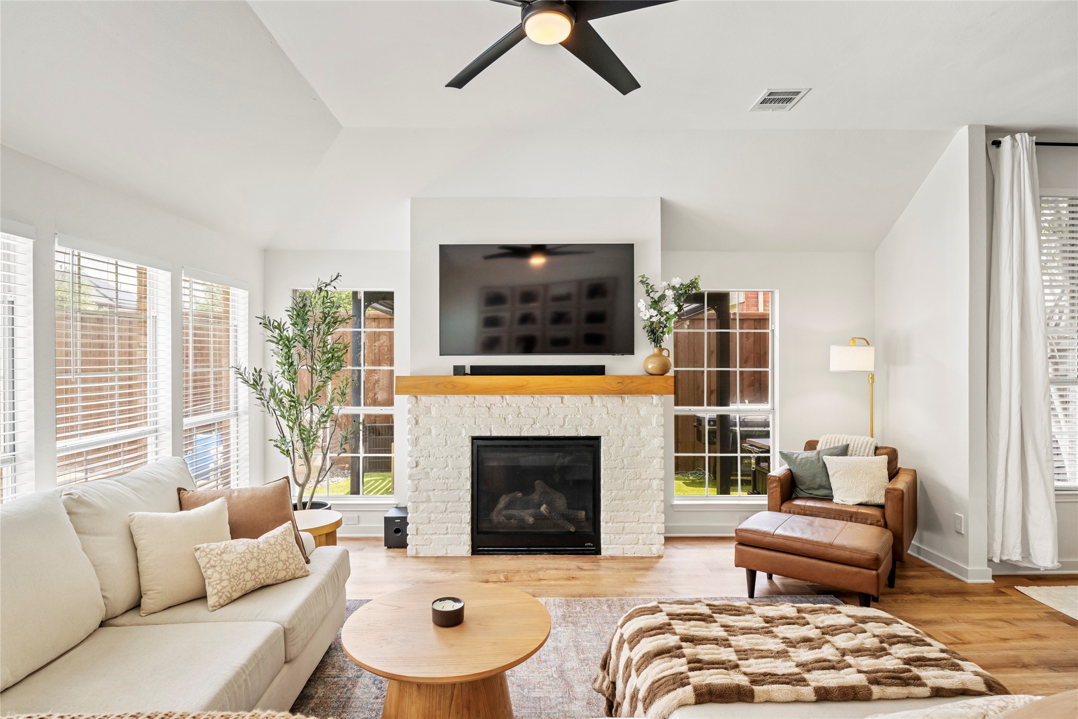 4912 Baton Rouge Boulevard