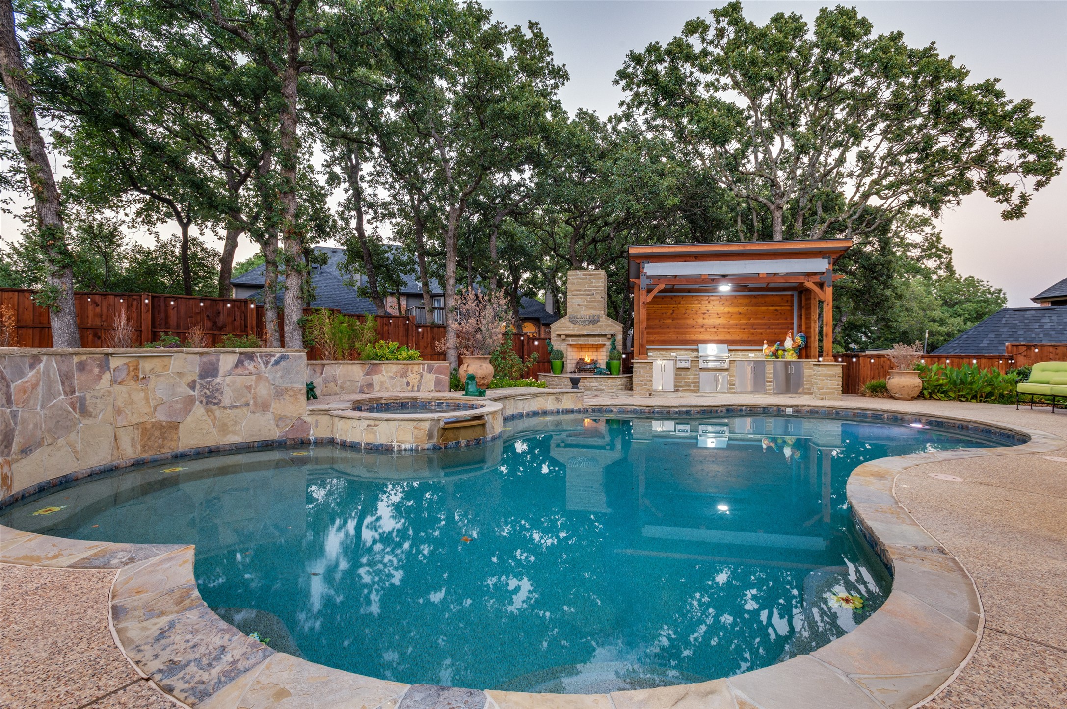 801 Shady Bend Court