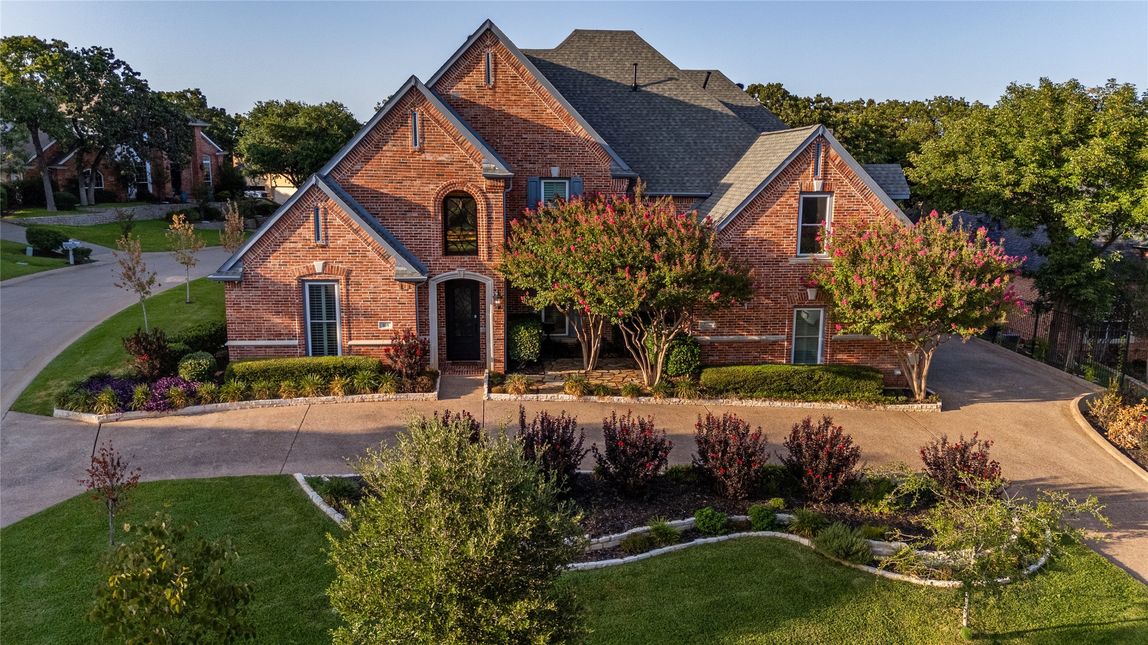 801 Shady Bend Court