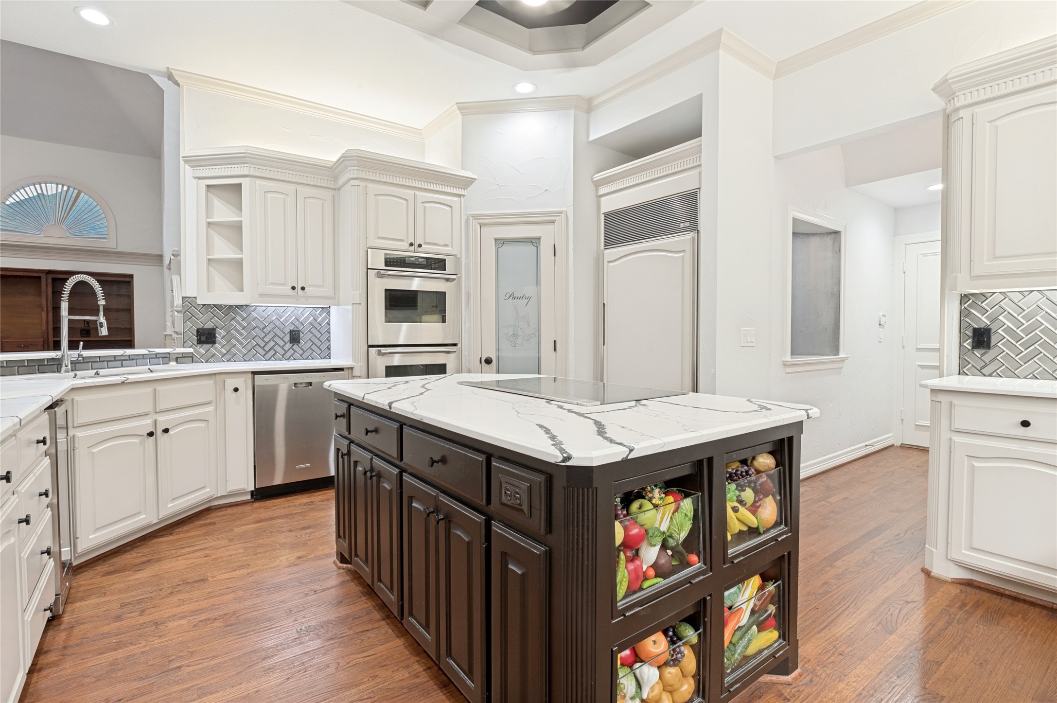 801 Shady Bend Court