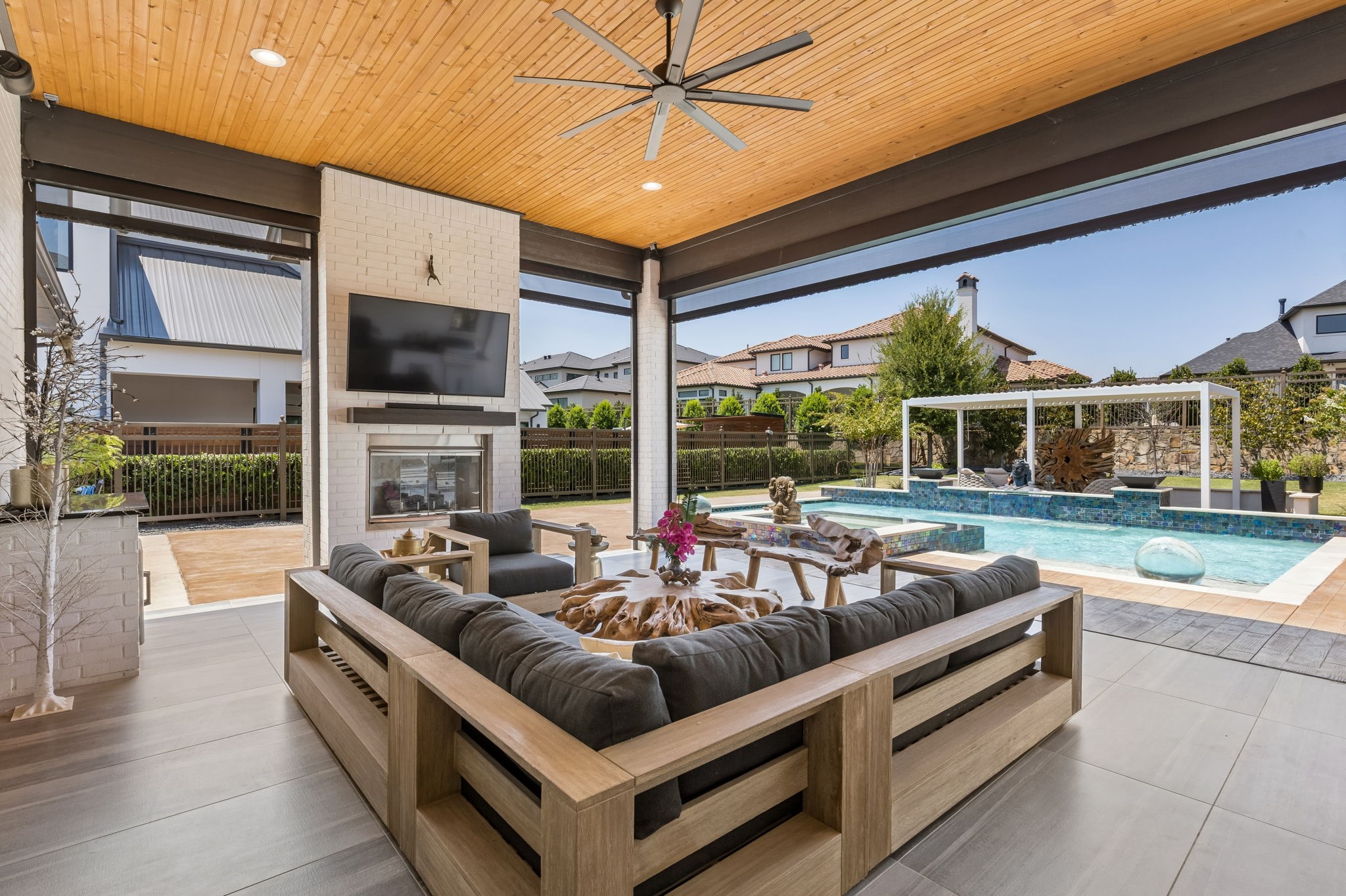 1728 Hidalgo Lane