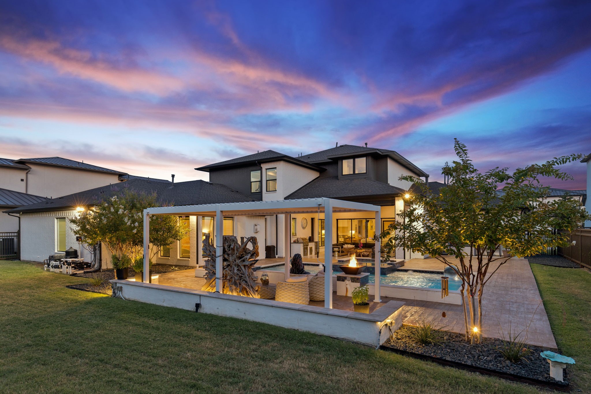 1728 Hidalgo Lane