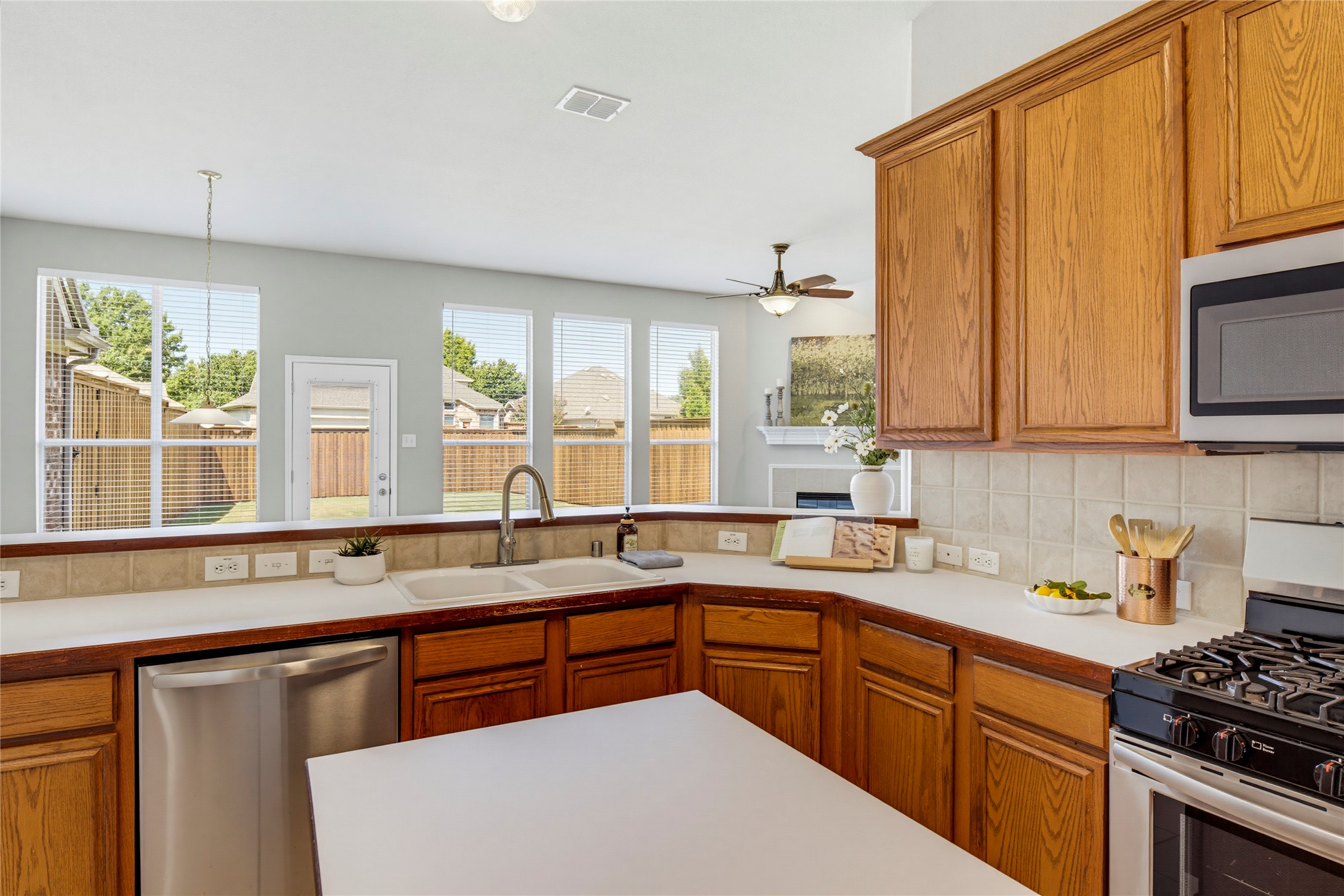 3408 Loblolly Lane