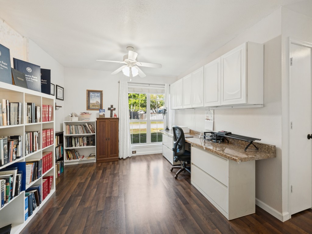 7012 Autumn Lane