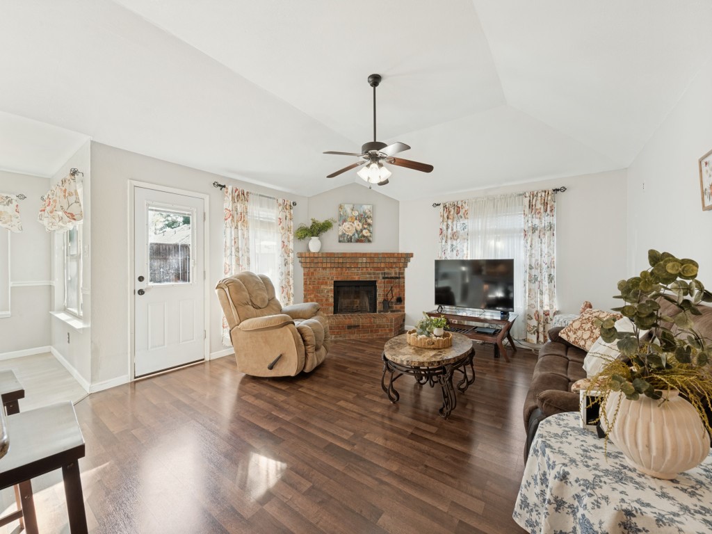 7012 Autumn Lane