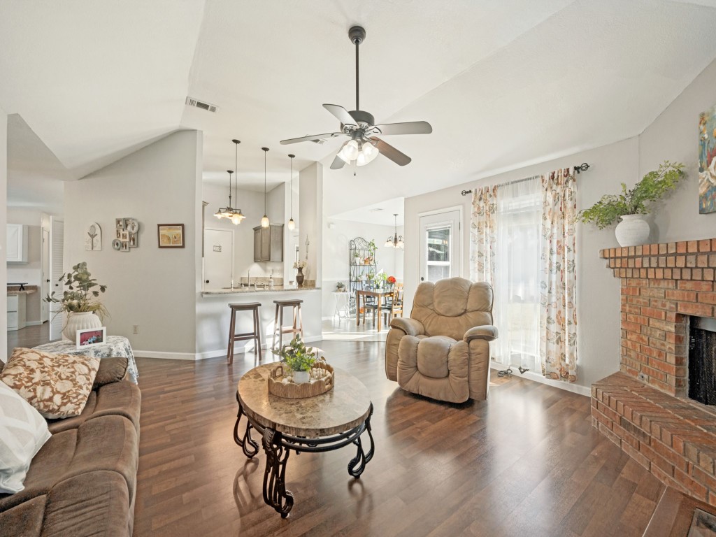 7012 Autumn Lane