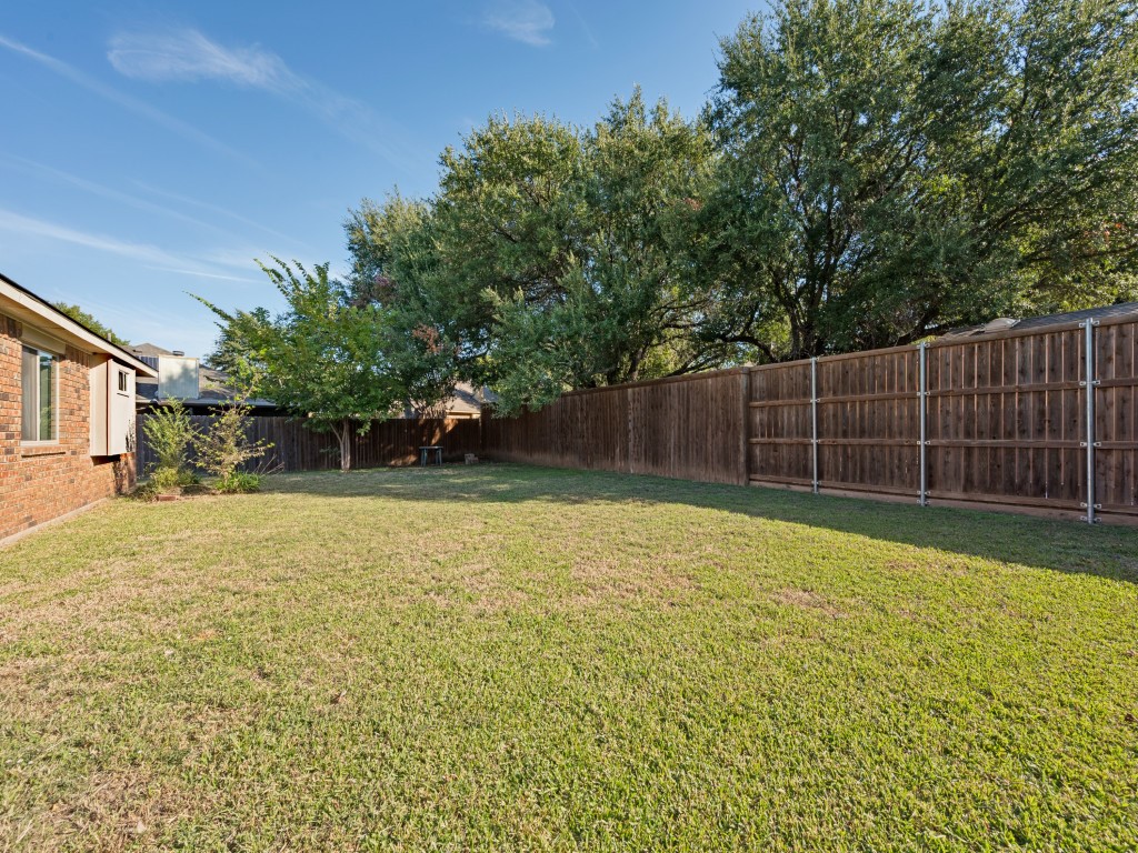 7012 Autumn Lane