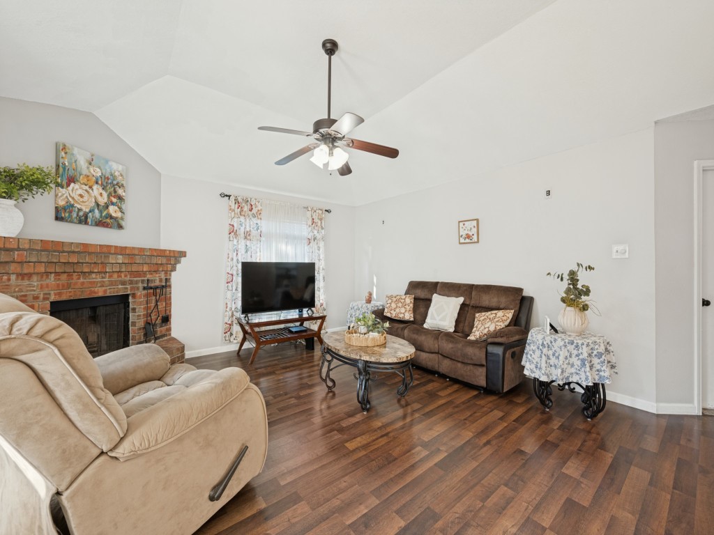 7012 Autumn Lane
