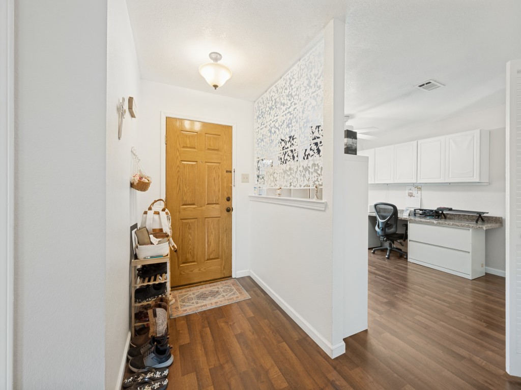 7012 Autumn Lane