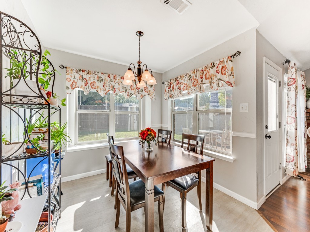 7012 Autumn Lane