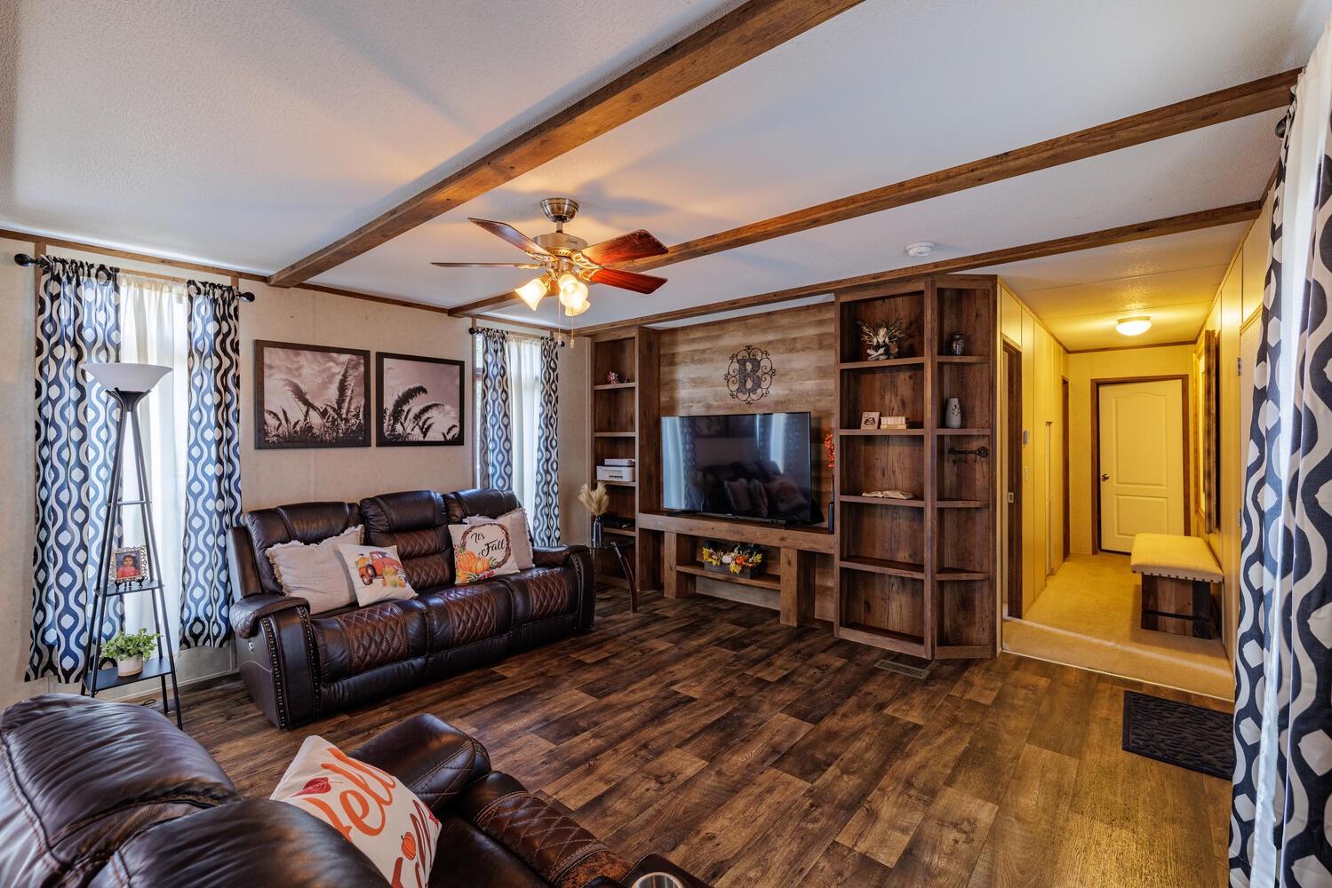 242 La Selva DR