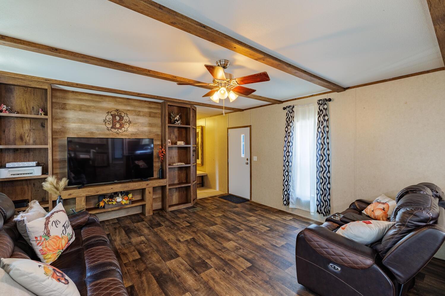 242 La Selva DR