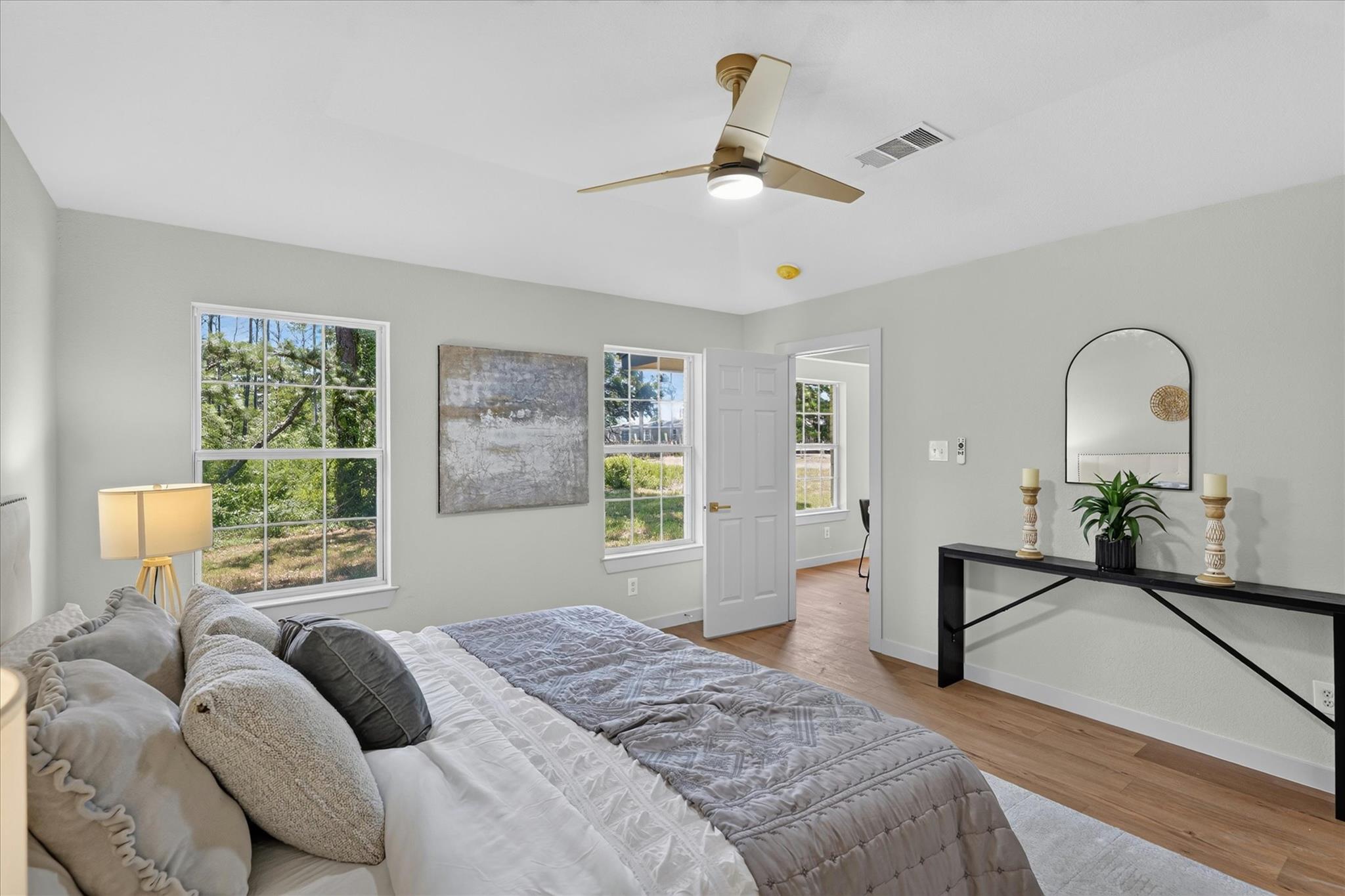 258 Pine View LOOP