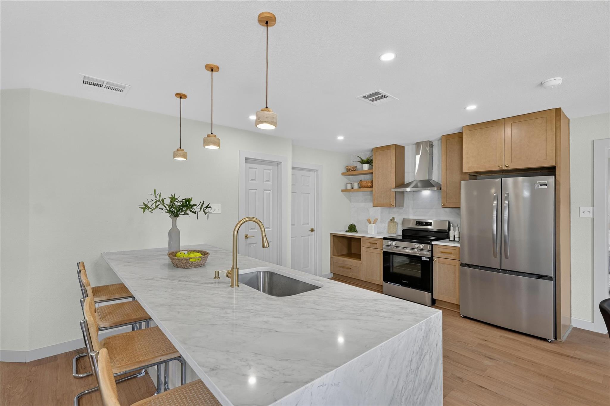 258 Pine View LOOP