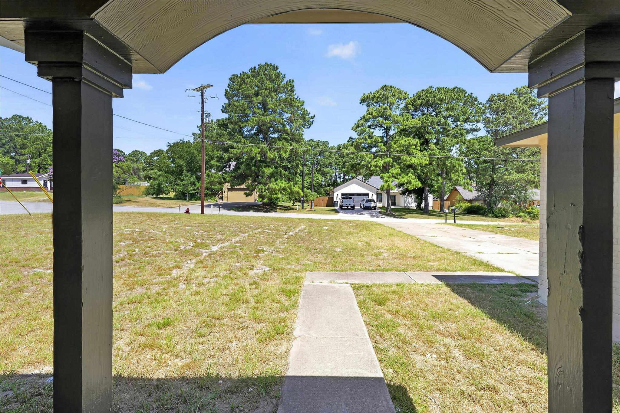 258 Pine View LOOP