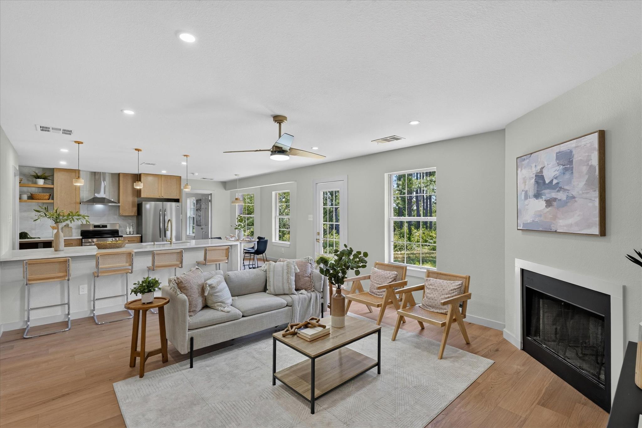 258 Pine View LOOP